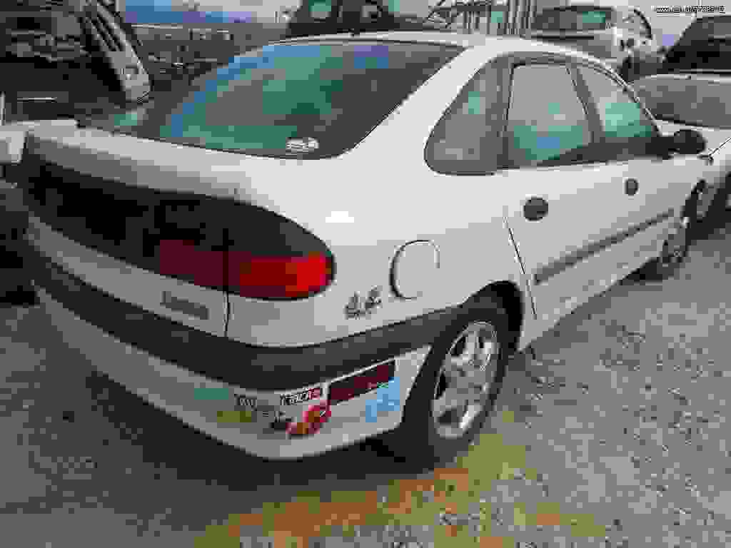 Κόρνα Renault Laguna ’98