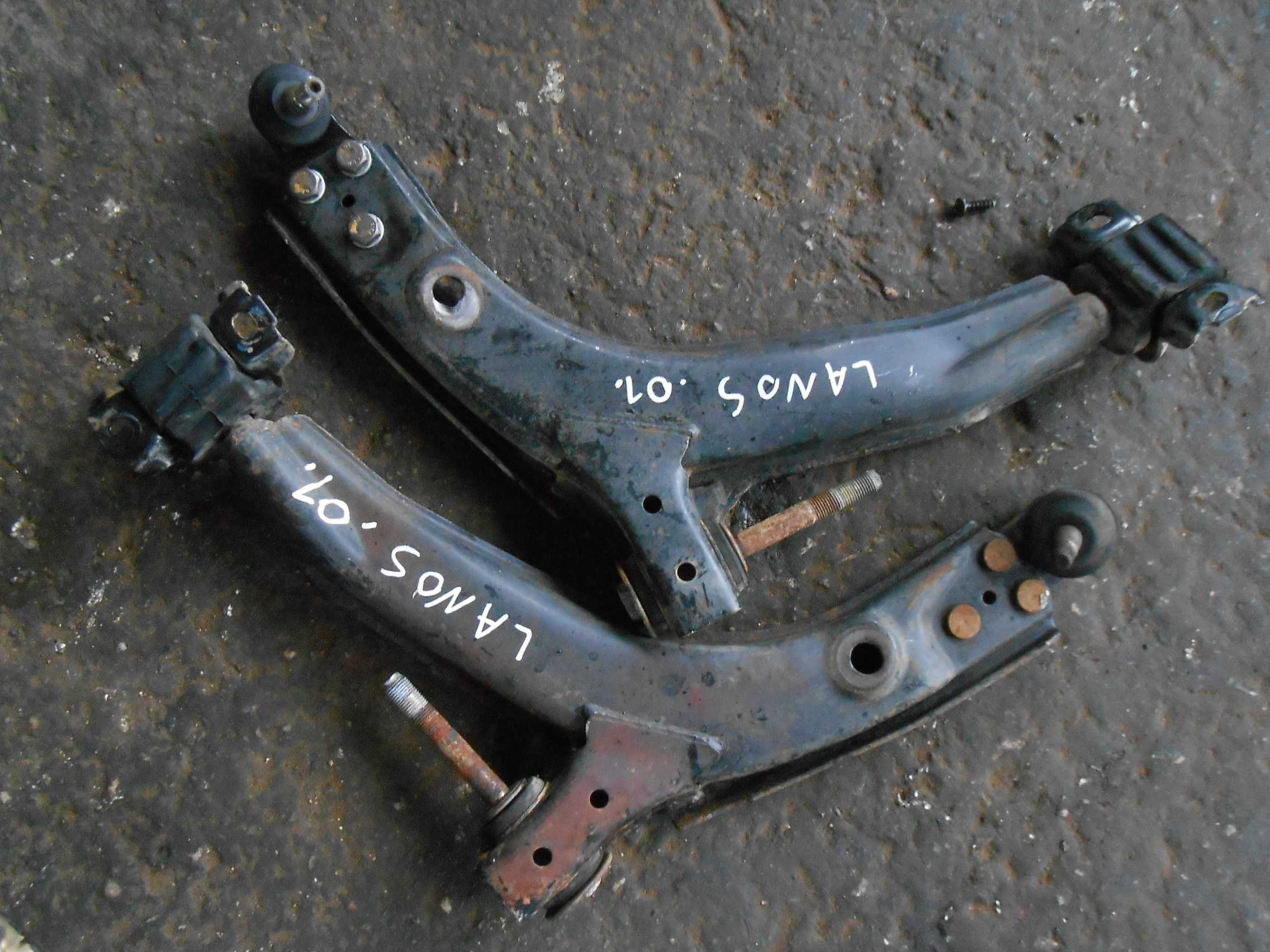 Ψαλίδια Daewoo Lanos ’01 Προσφορά.