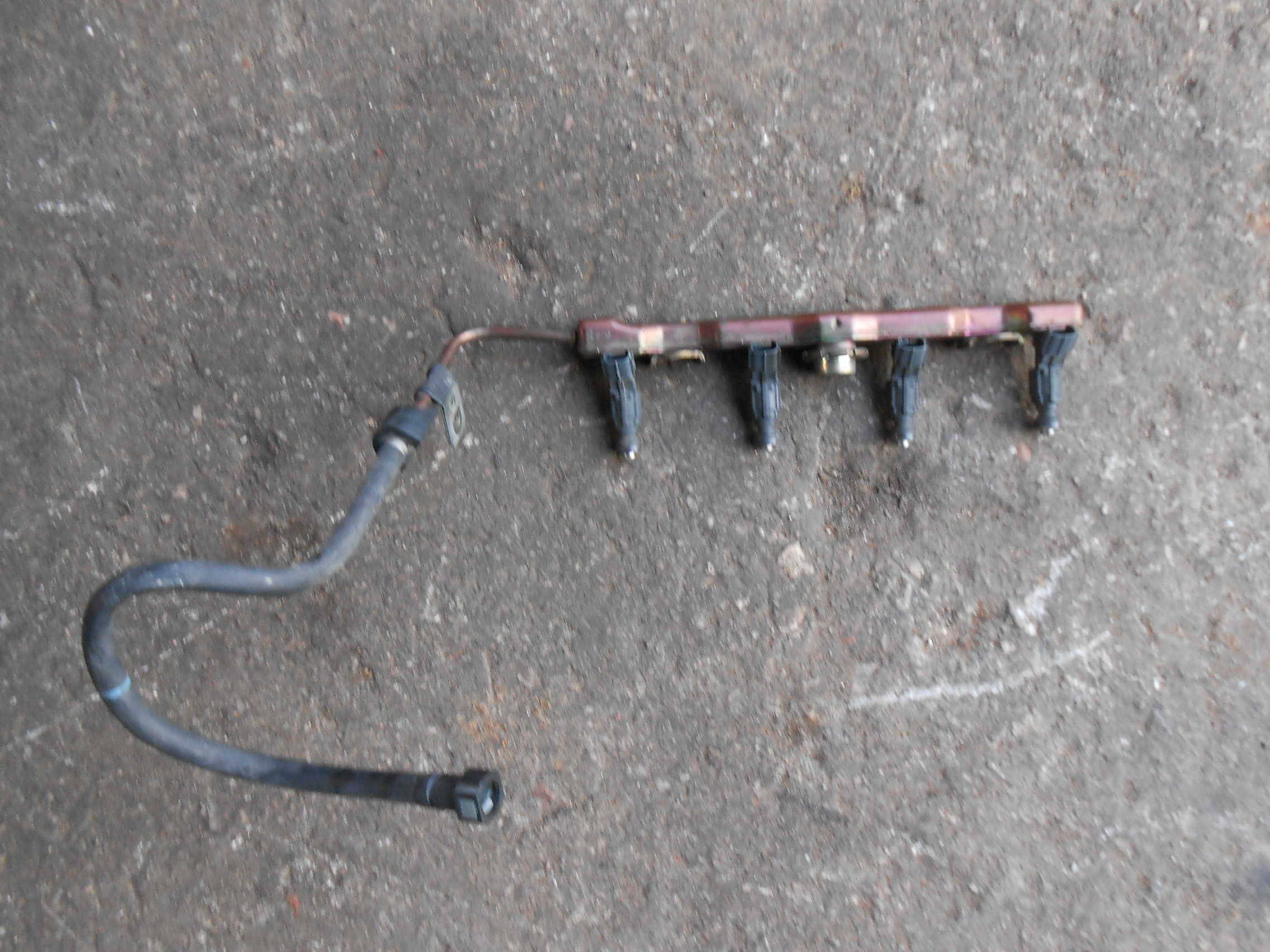 Μπεκιέρα Με Μπέκ ( 23250-00030 ) Toyota Corolla ’04 Προσφορά.