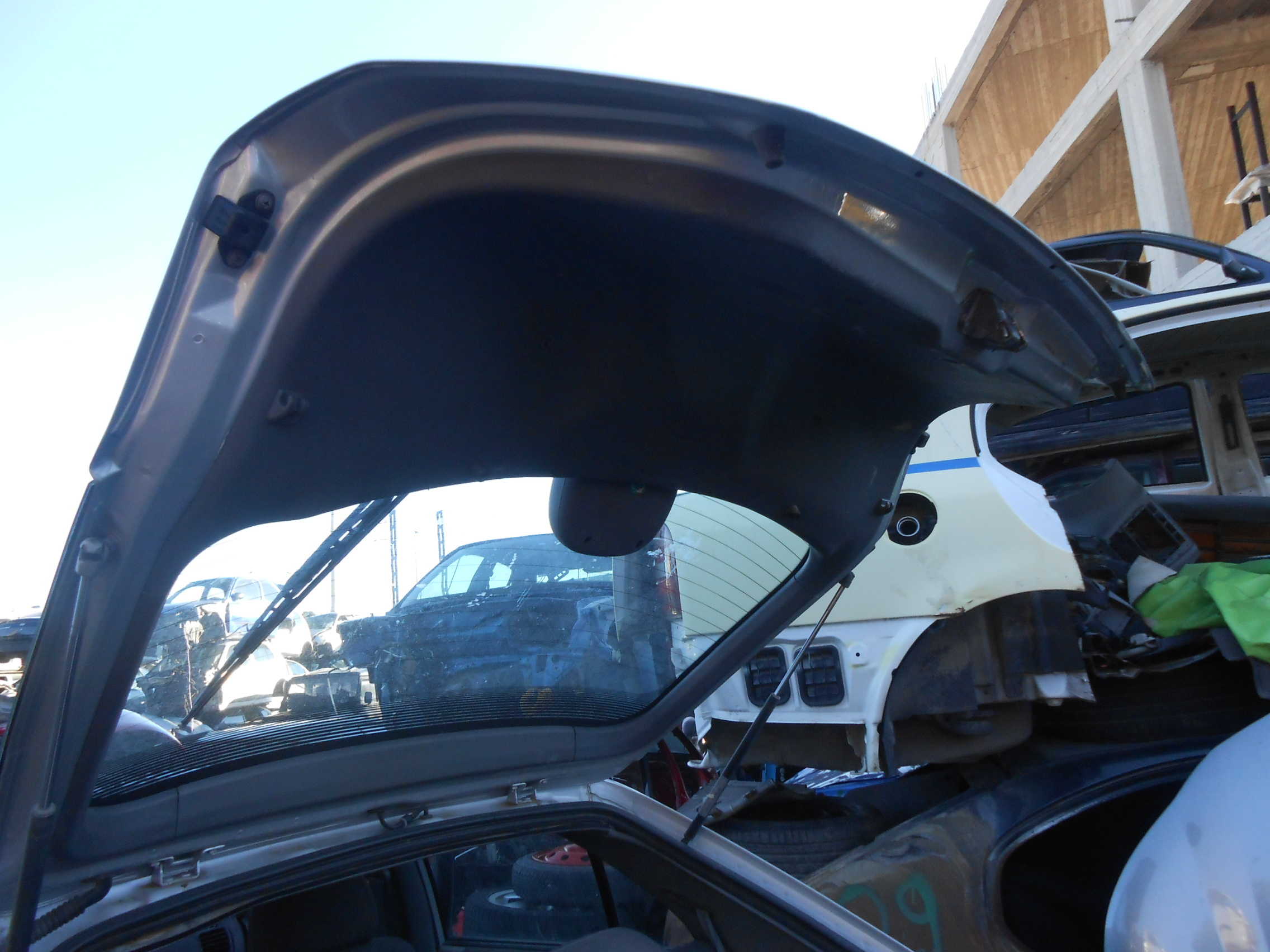 Αμορτισέρ Τζαμόπορτας Hyundai Accent ’02 Προσφορά.