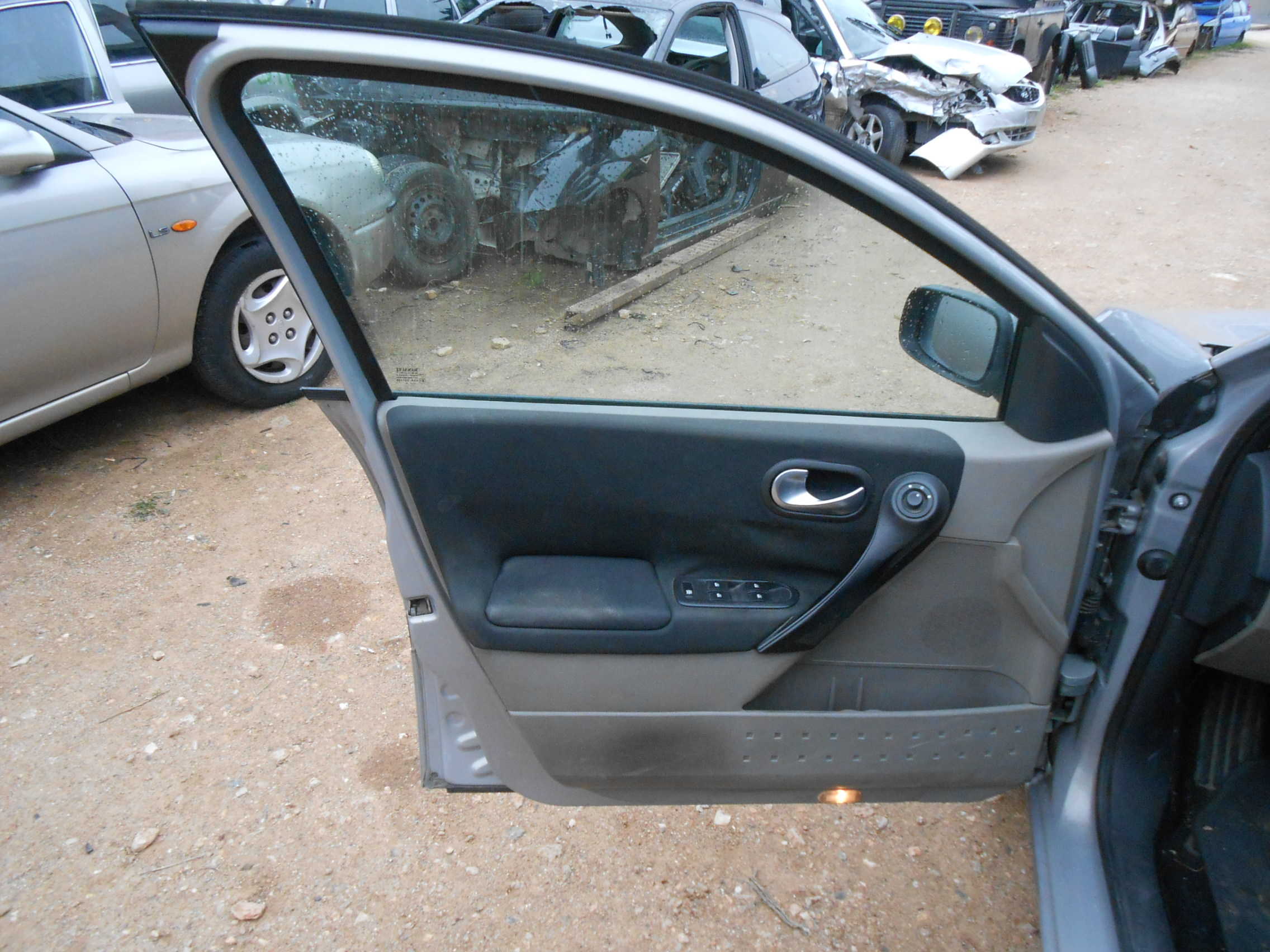 Πόρτες Renault Megane ’04 Προσφορά.