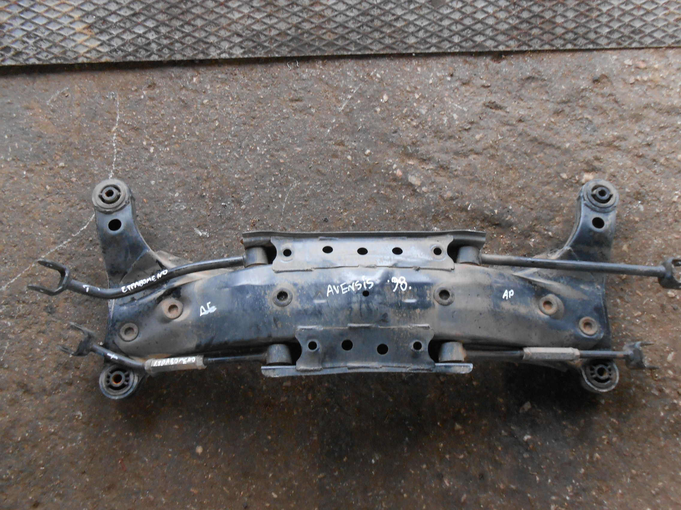 Γέφυρα Πίσω Toyota Avensis ’98 Προσφορά.