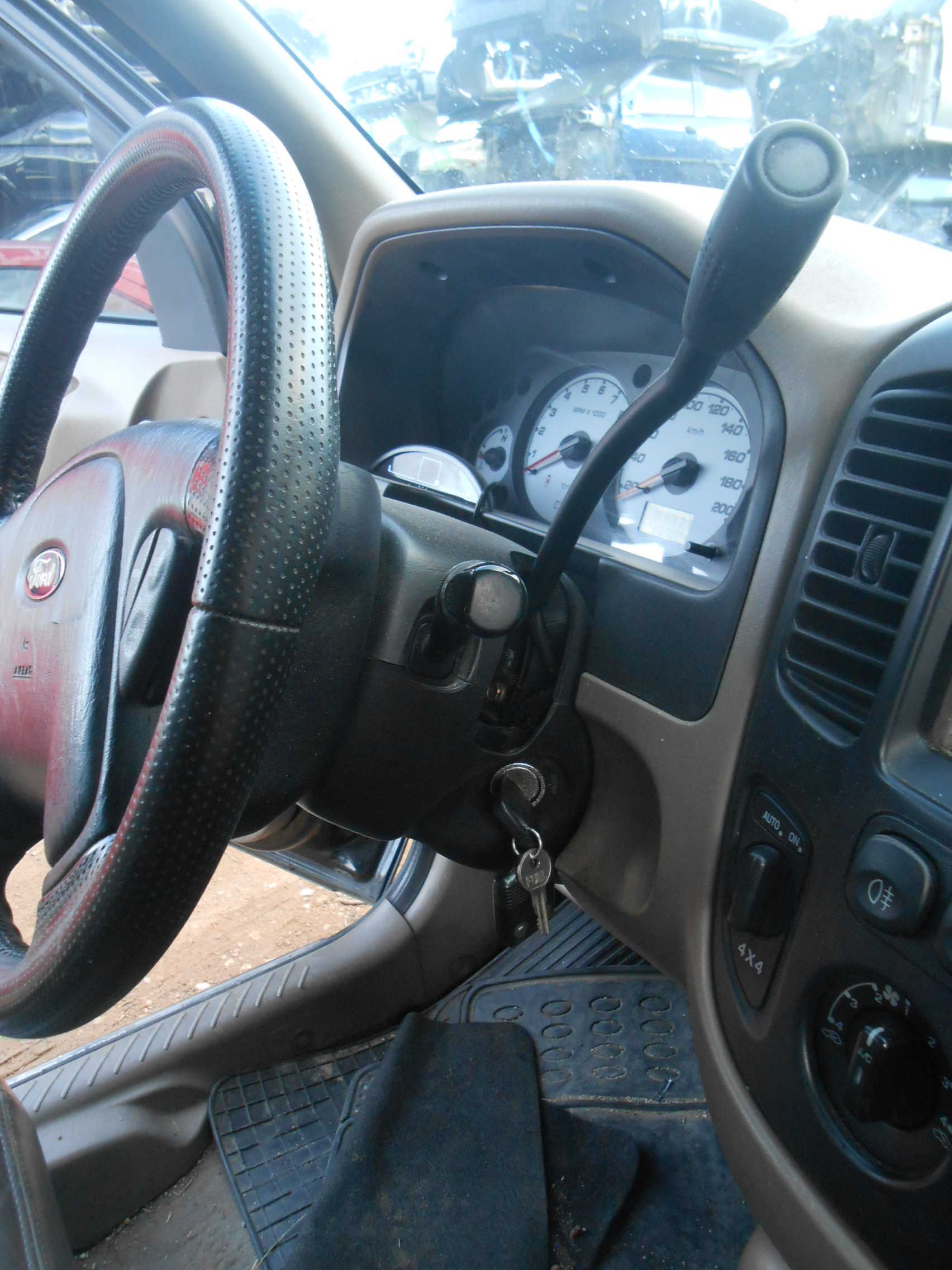 Λεβιές Ταχυτήτων Αυτόματου Σασμάν Ford Maverick 3000cc ’04 Προσφορά.