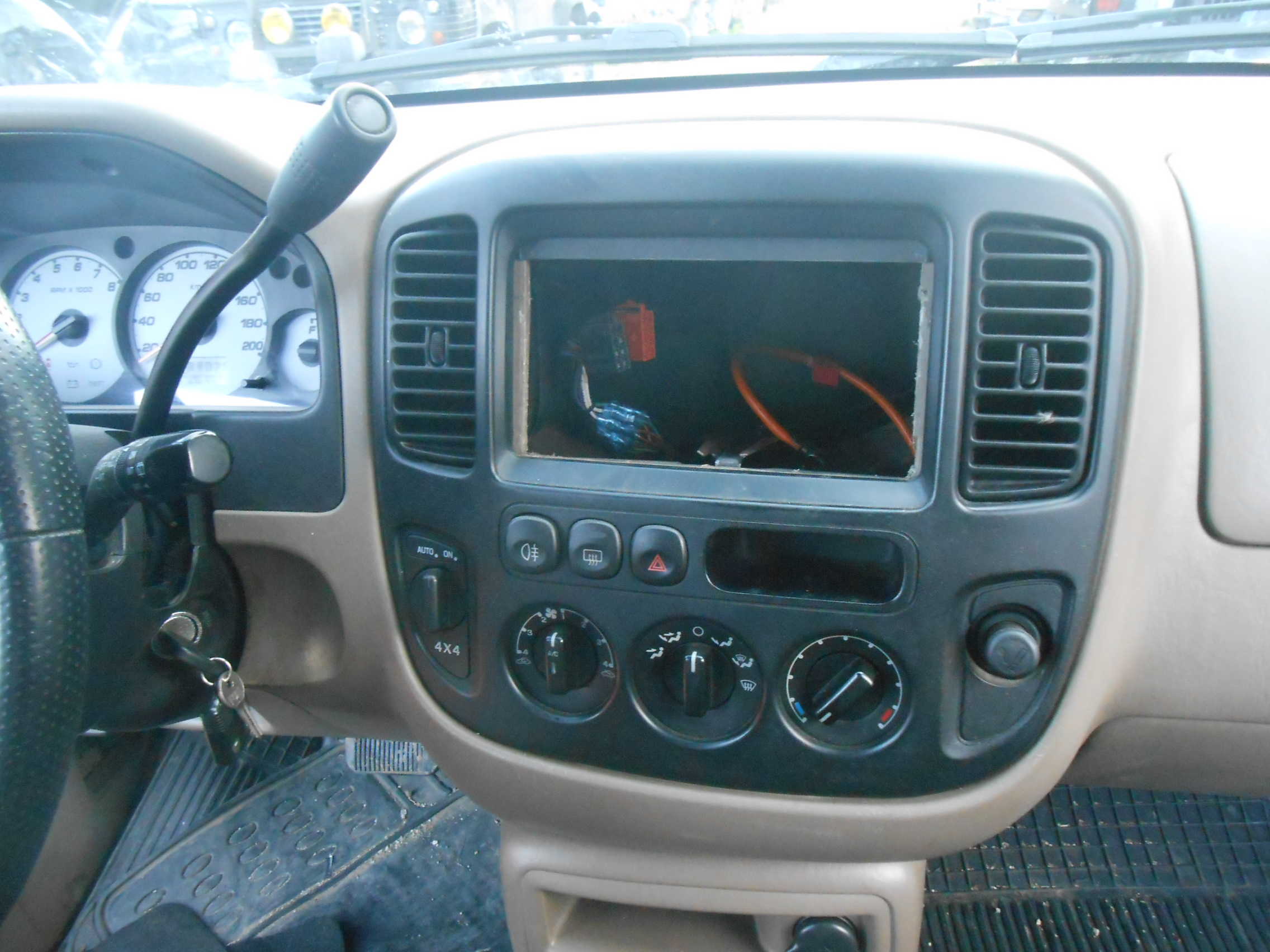 Μοτέρ Καλοριφέρ Ford Maverick 3000cc ’04 Προσφορά.