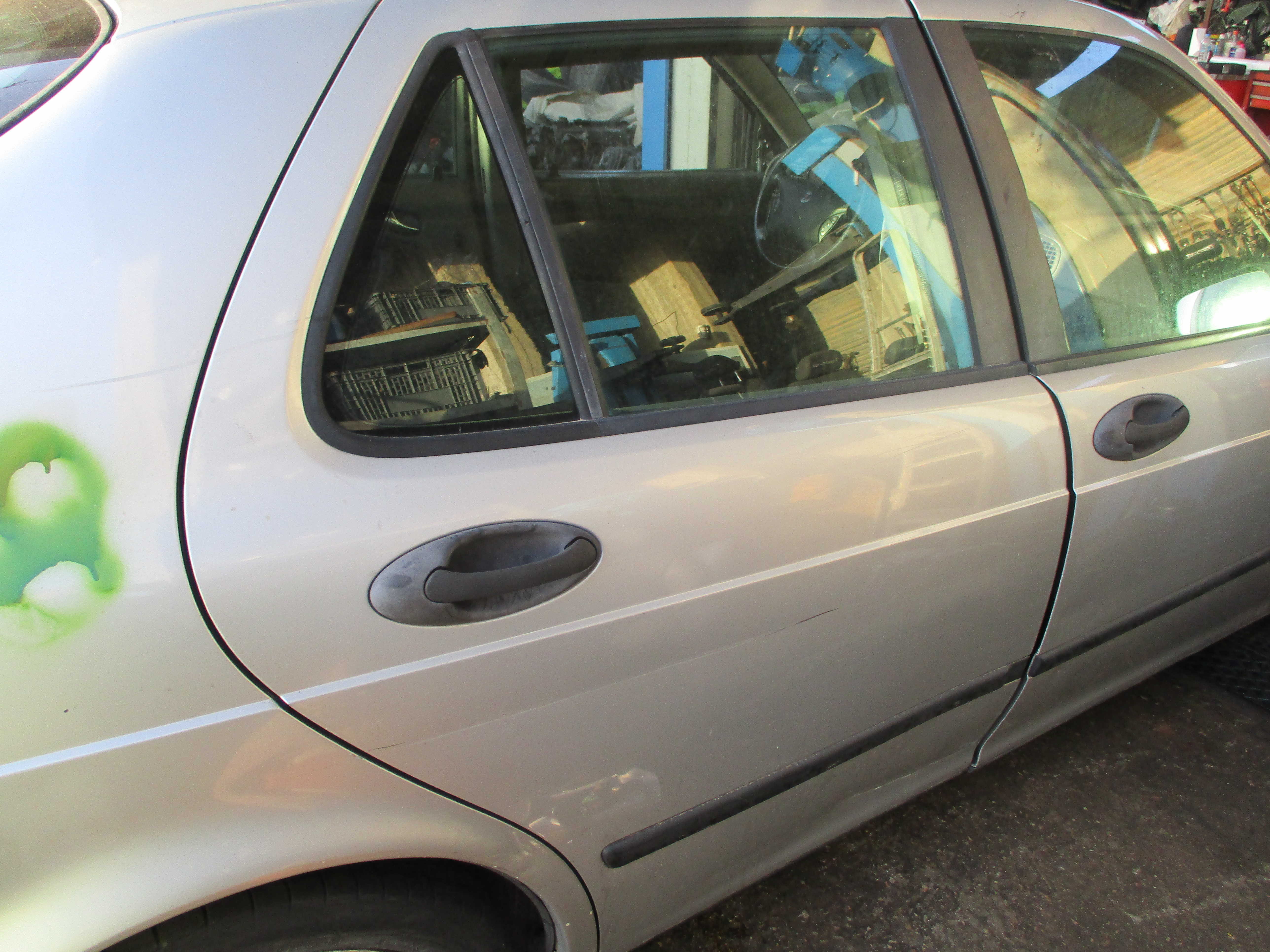 Φινιστρίνια Saab 9-5 ’03 Προσφορά!