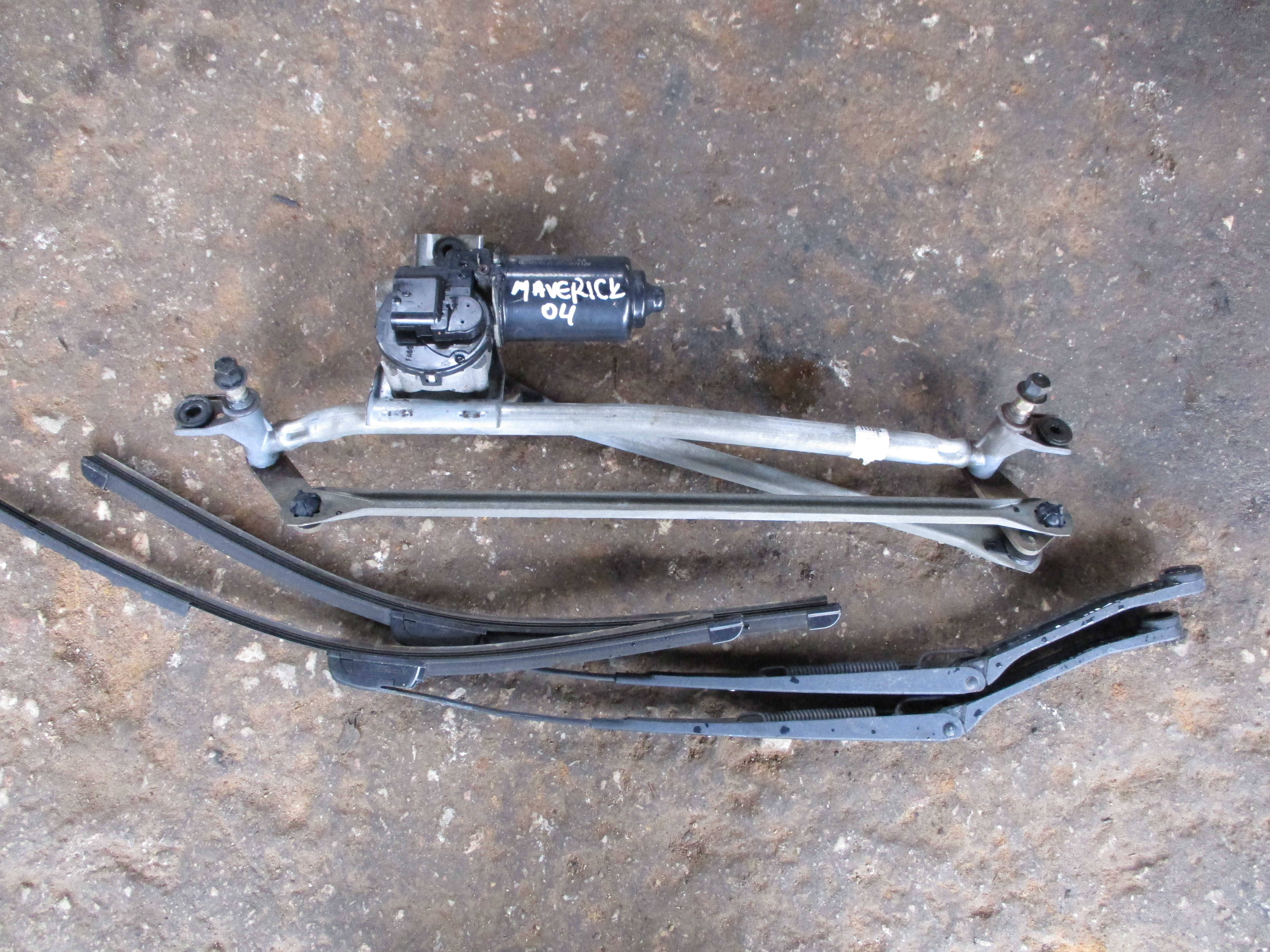 Υαλοκαθαριστήρες Σετ Κομπλέ ( YL8X17508AA ) Ford Maverick ’04 Προσφορά.