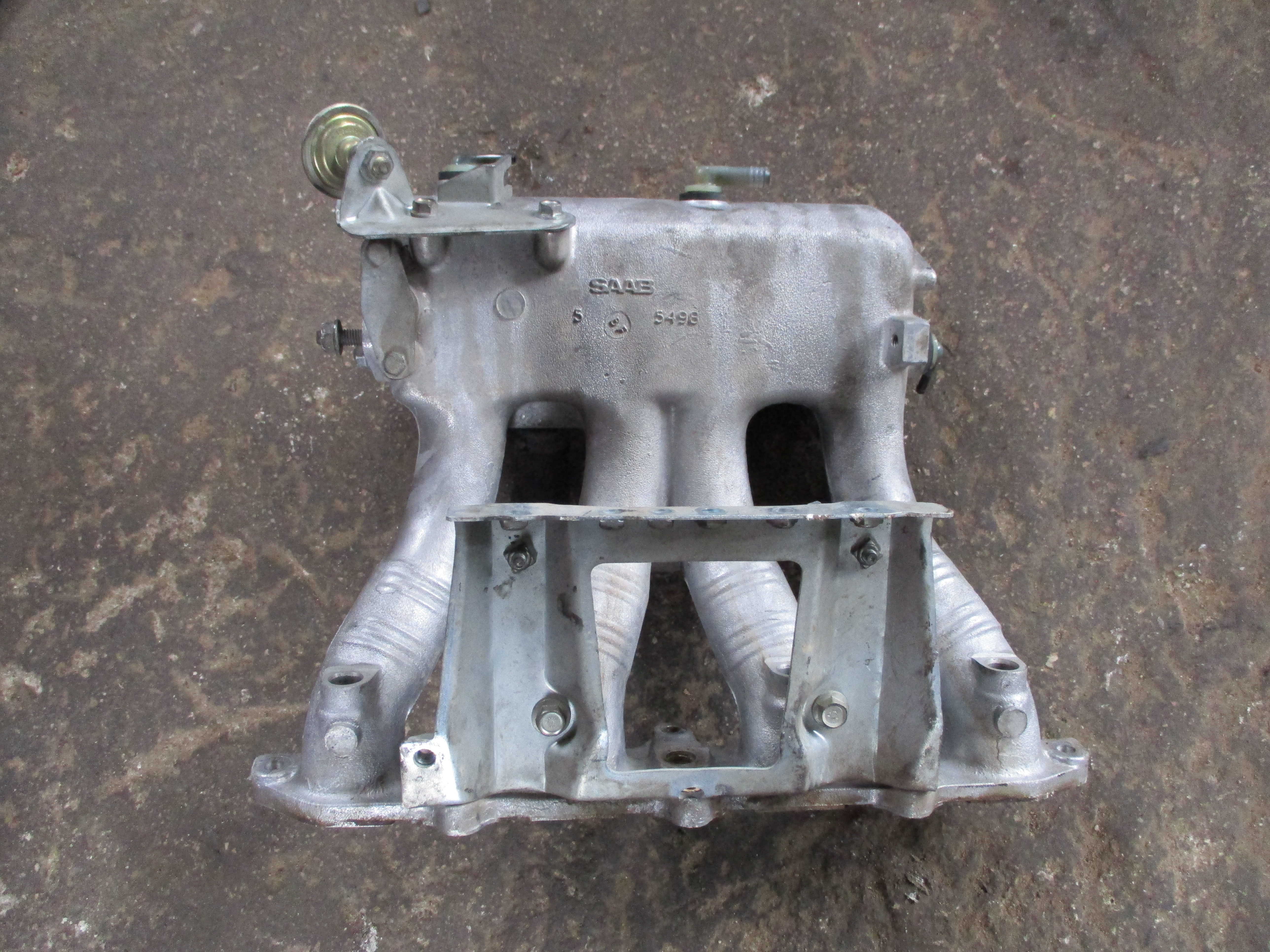 Πολλαπλή Εισαγωγής Saab 9000 ’94 Προσφορά.