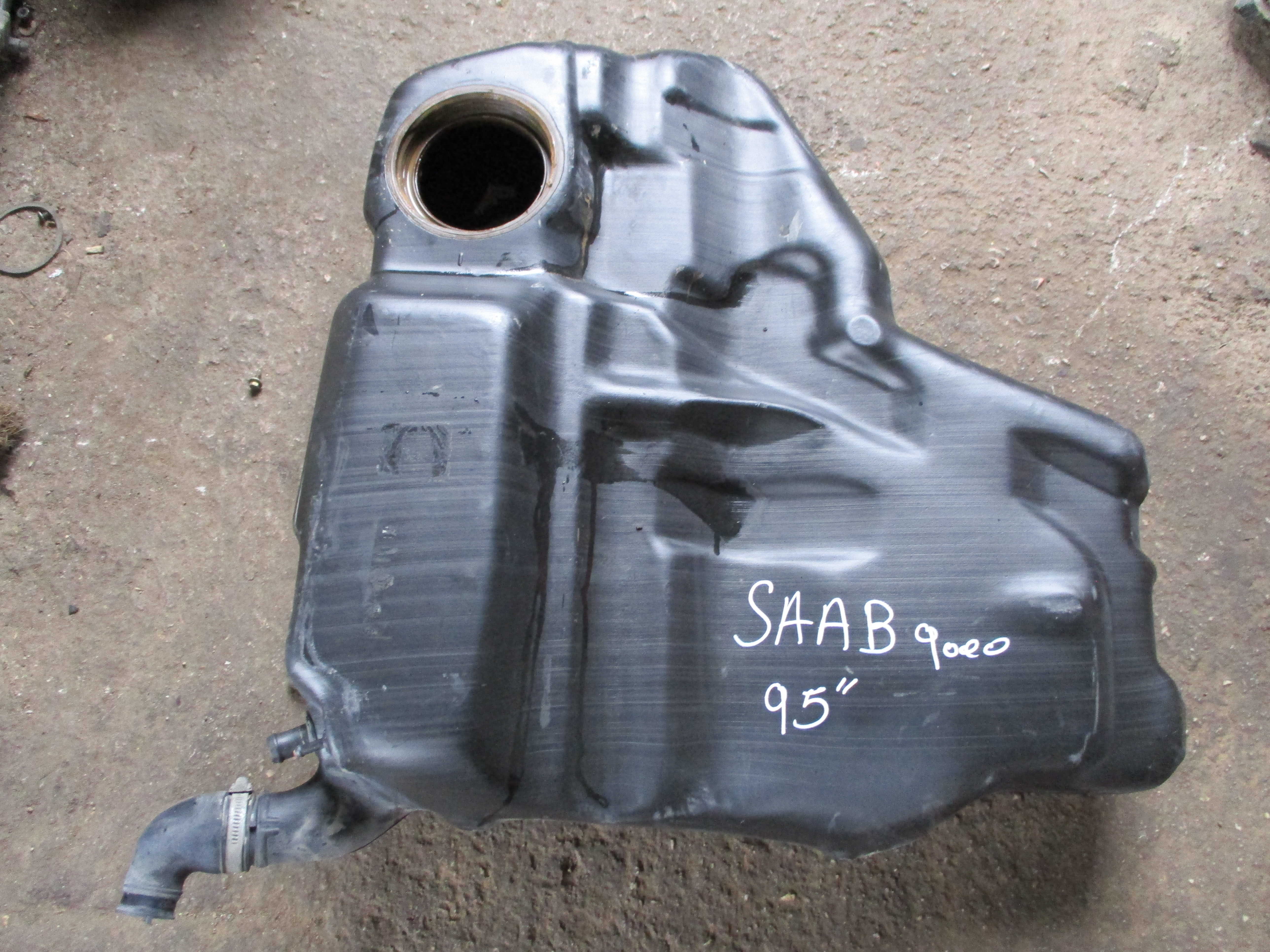 Ρεζερβουάρ Saab 9000 94′