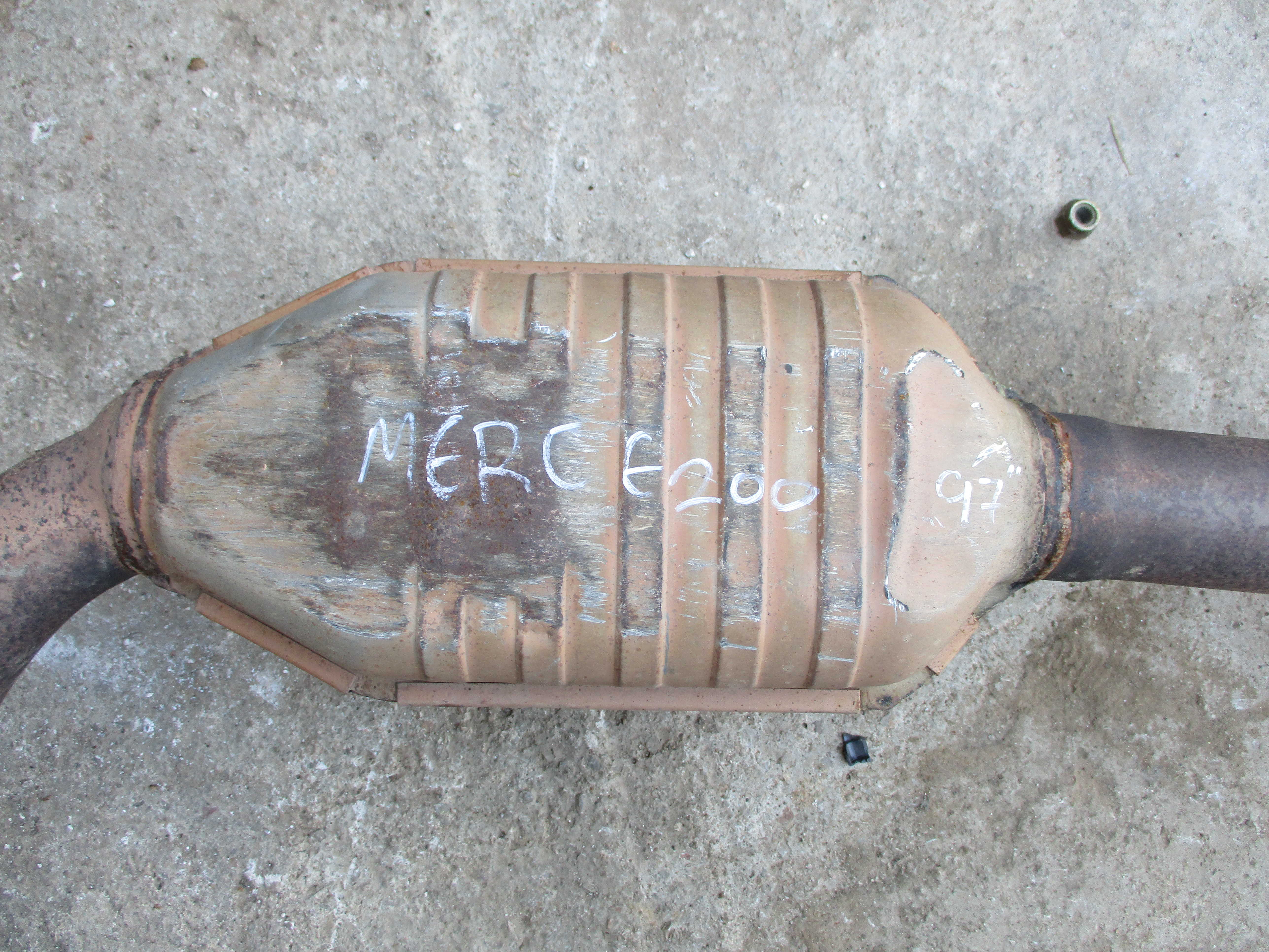 Εξάτμιση Σέτ Μercedes E200 ’96