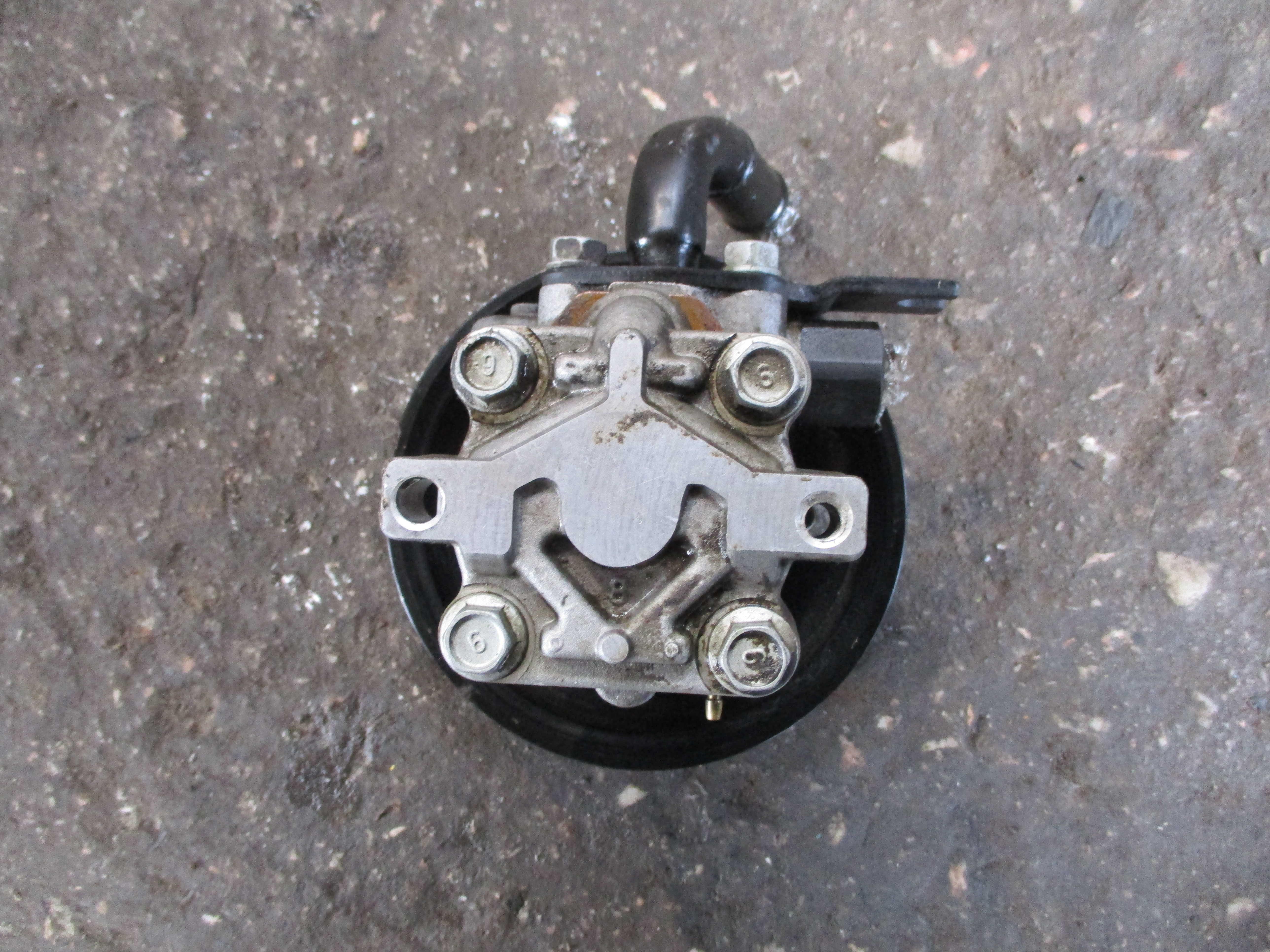 Αντλία Υδραυλικού Τιμονιού Kia Magentis ’09 Προσφορά.