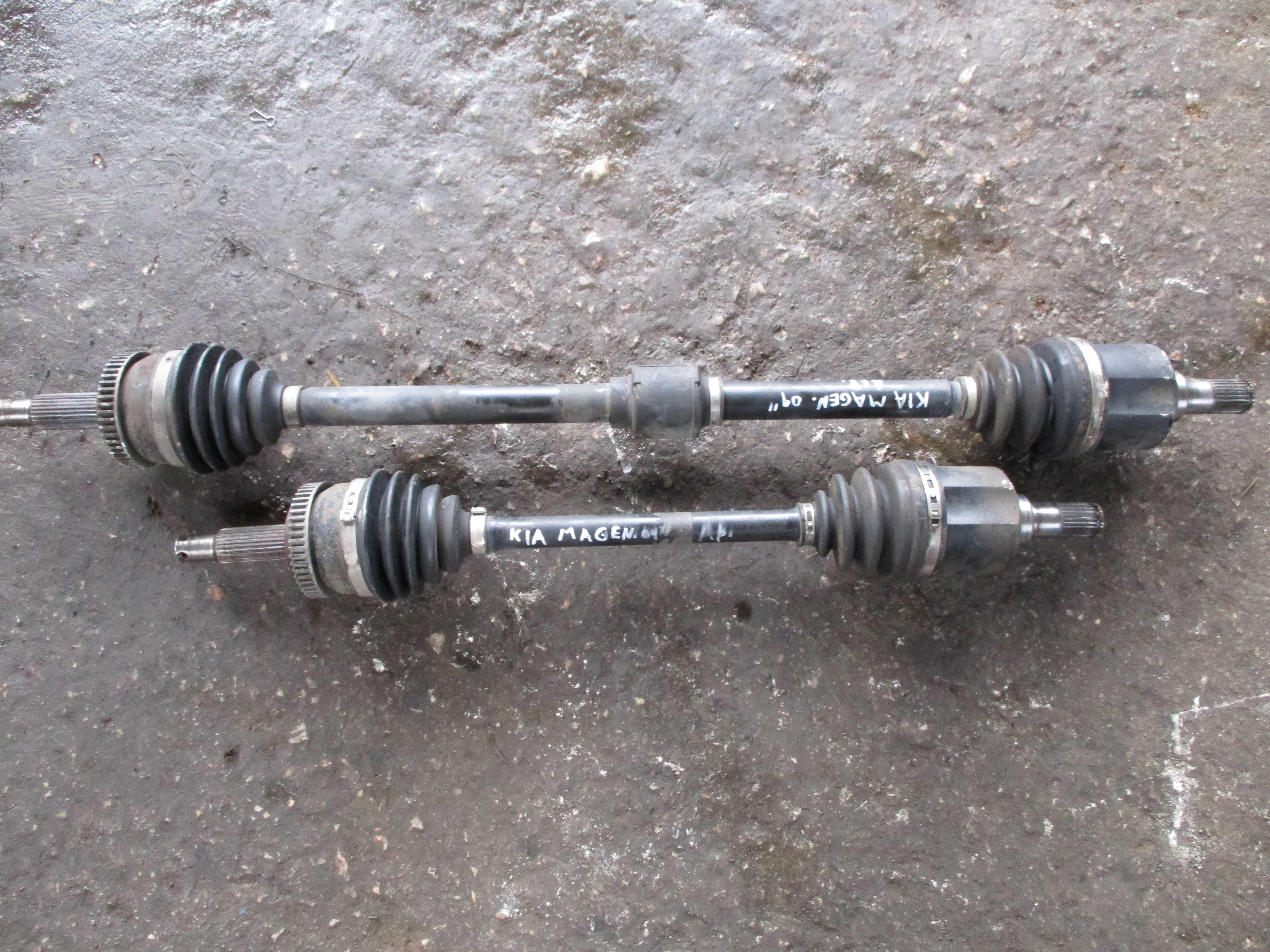 Ημιαξόνιο Αριστερό-Δεξί Kia Magentis ’09 Προσφορά.