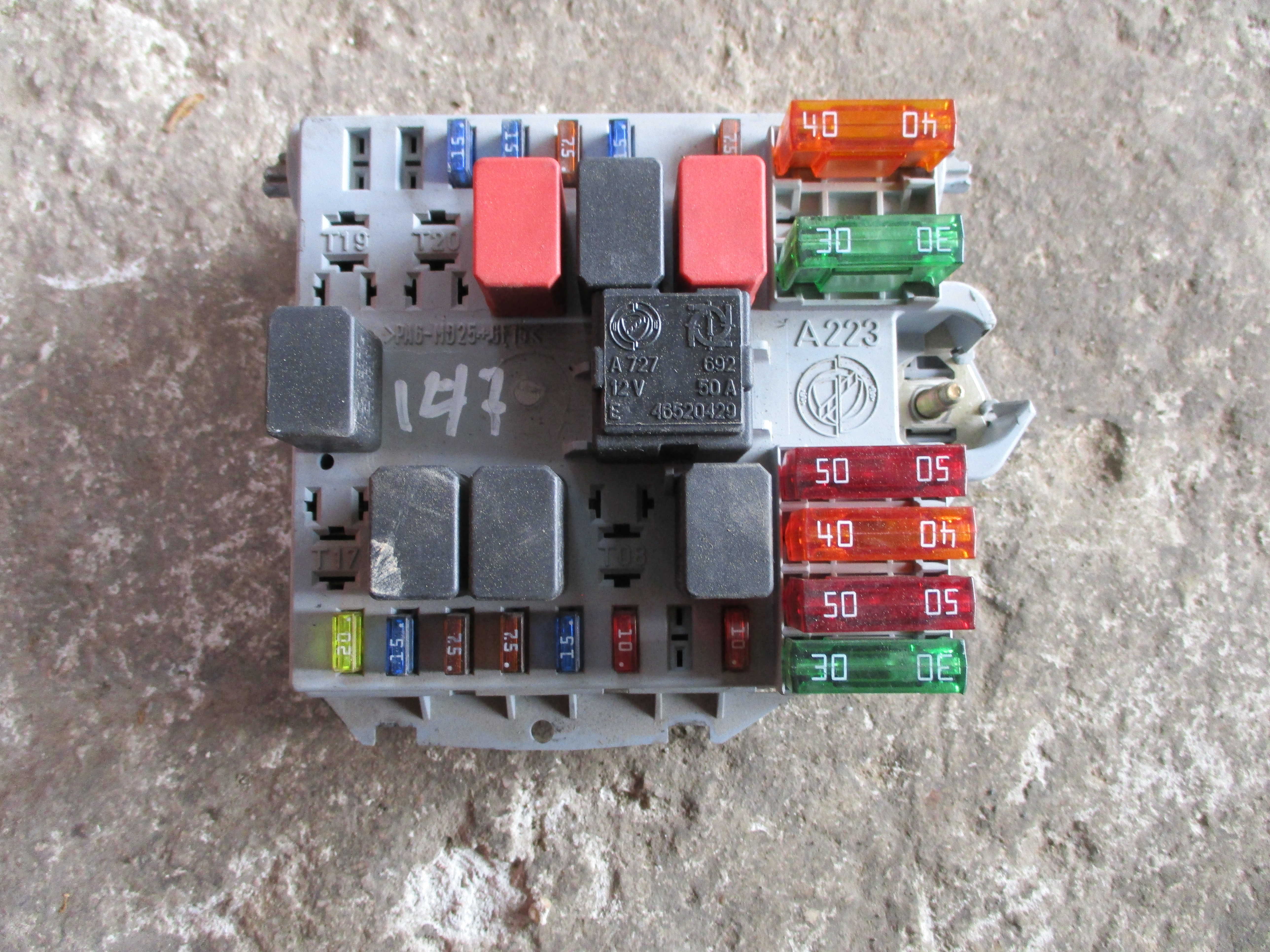 Ασφαλειοθήκη Εξωτερική ( 46558759 ) Alfa Romeo 147 ’01 Προσφορά.