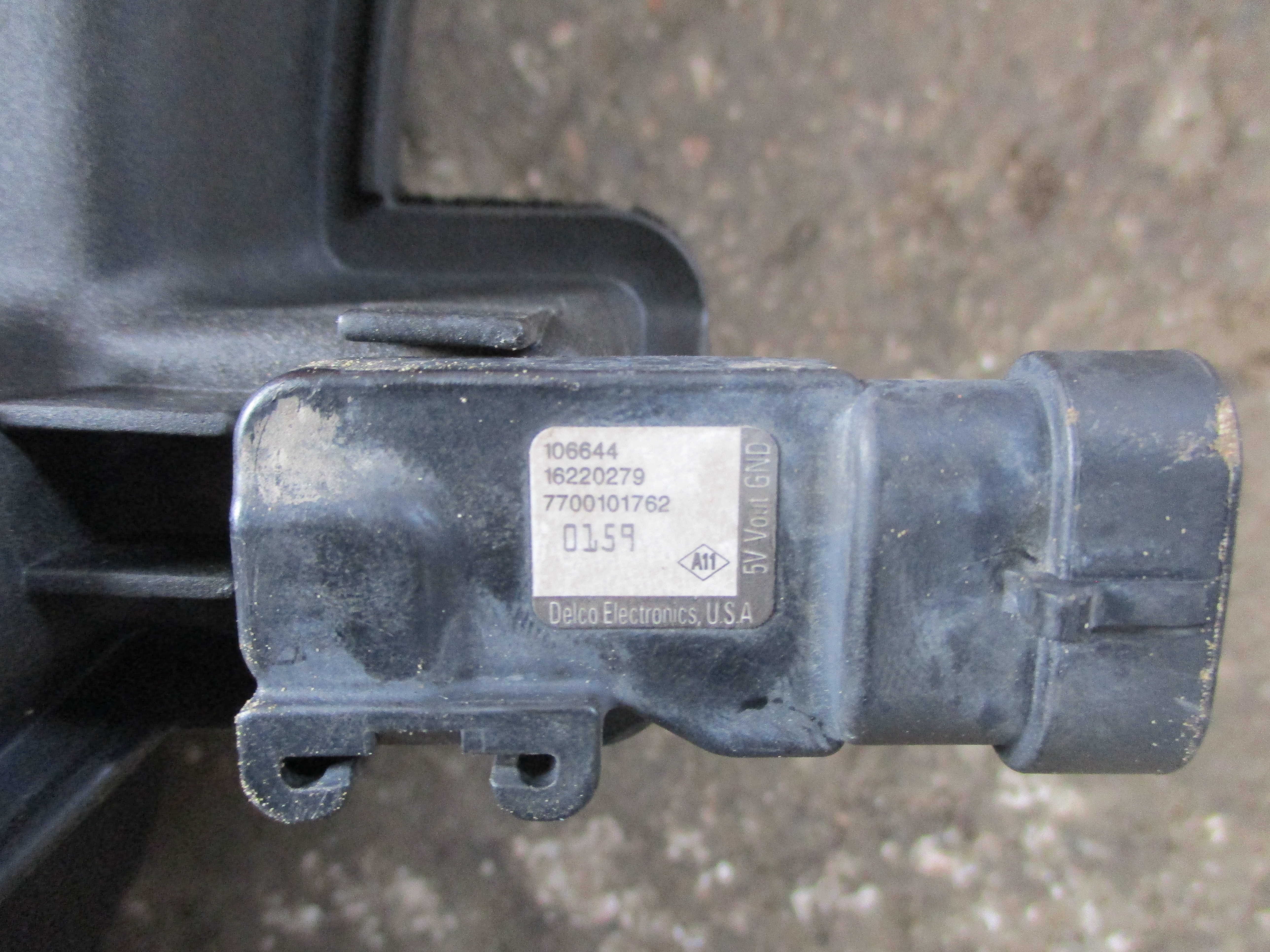 Πολλαπλή Εισαγωγής ( 7700101762 ) Renault Clio ’01 Προσφορά!