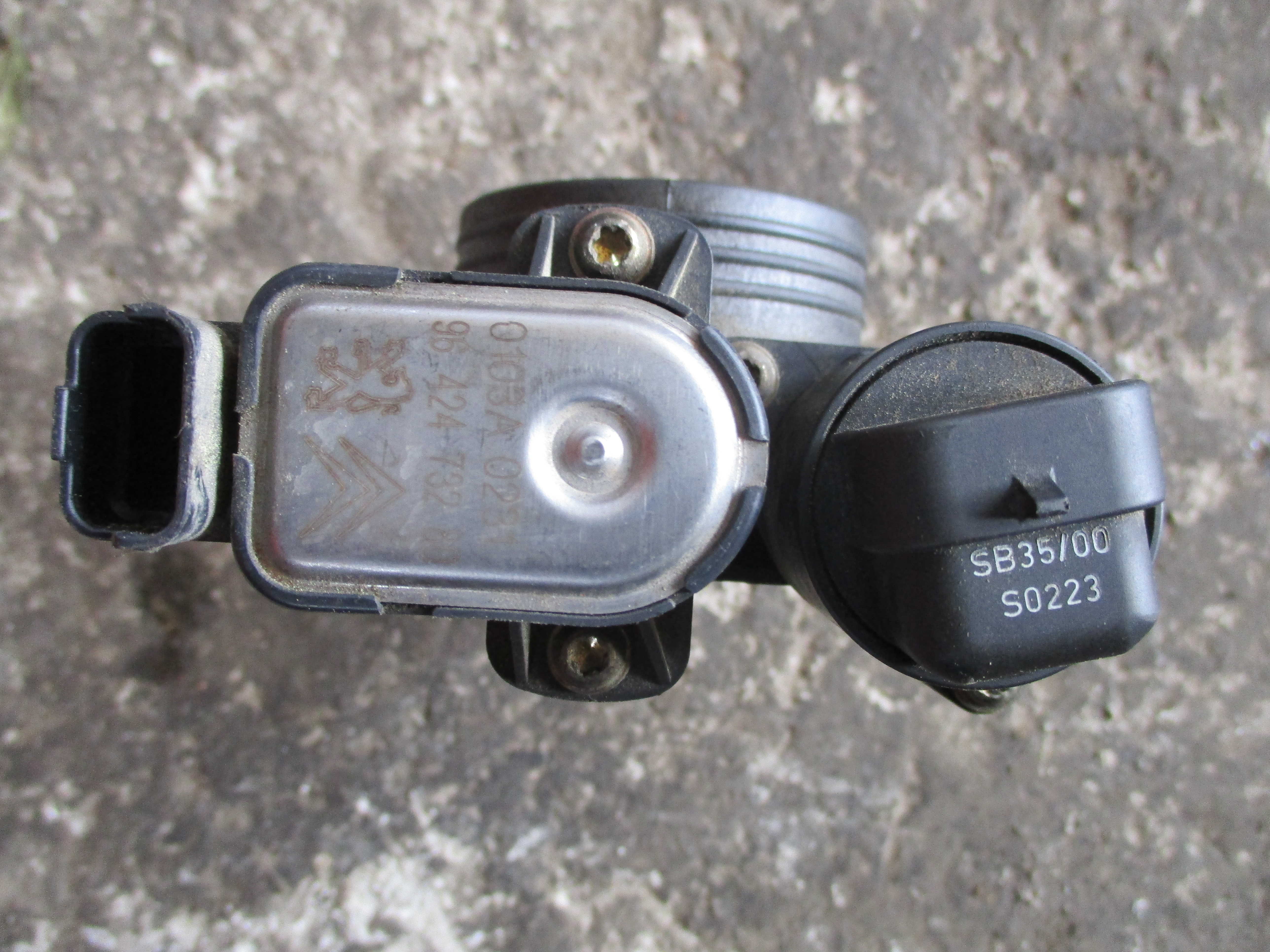 Πεταλούδα Γκαζιού ( 9642473280 ) Peugeot 307 ’03 Προσφορά.