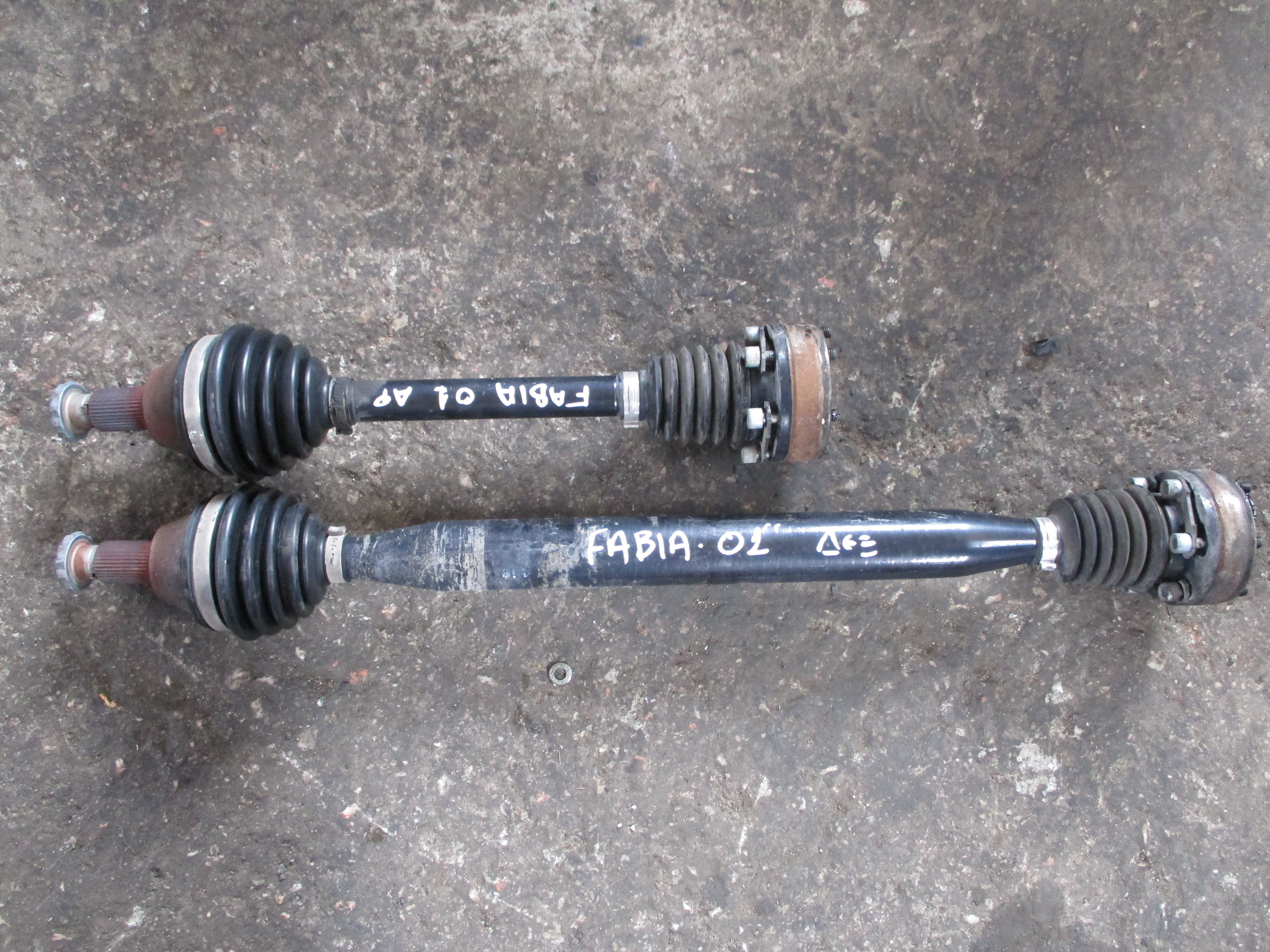 Ημιαξόνιο Αριστερό-Δεξί Skoda Fabia ’01 Προσφορά.