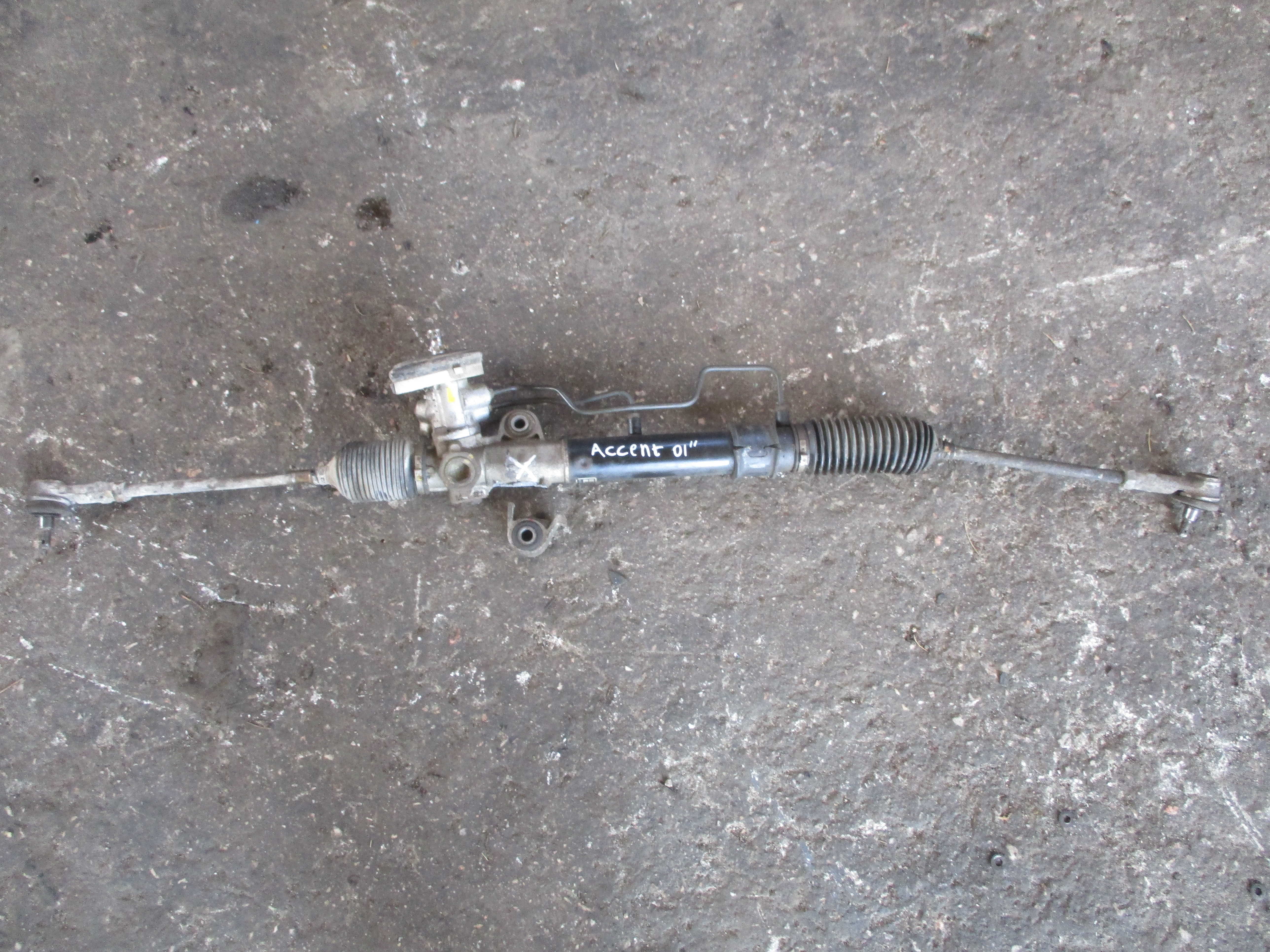 Κρεμαργιέρα Hyundai Accent ’01