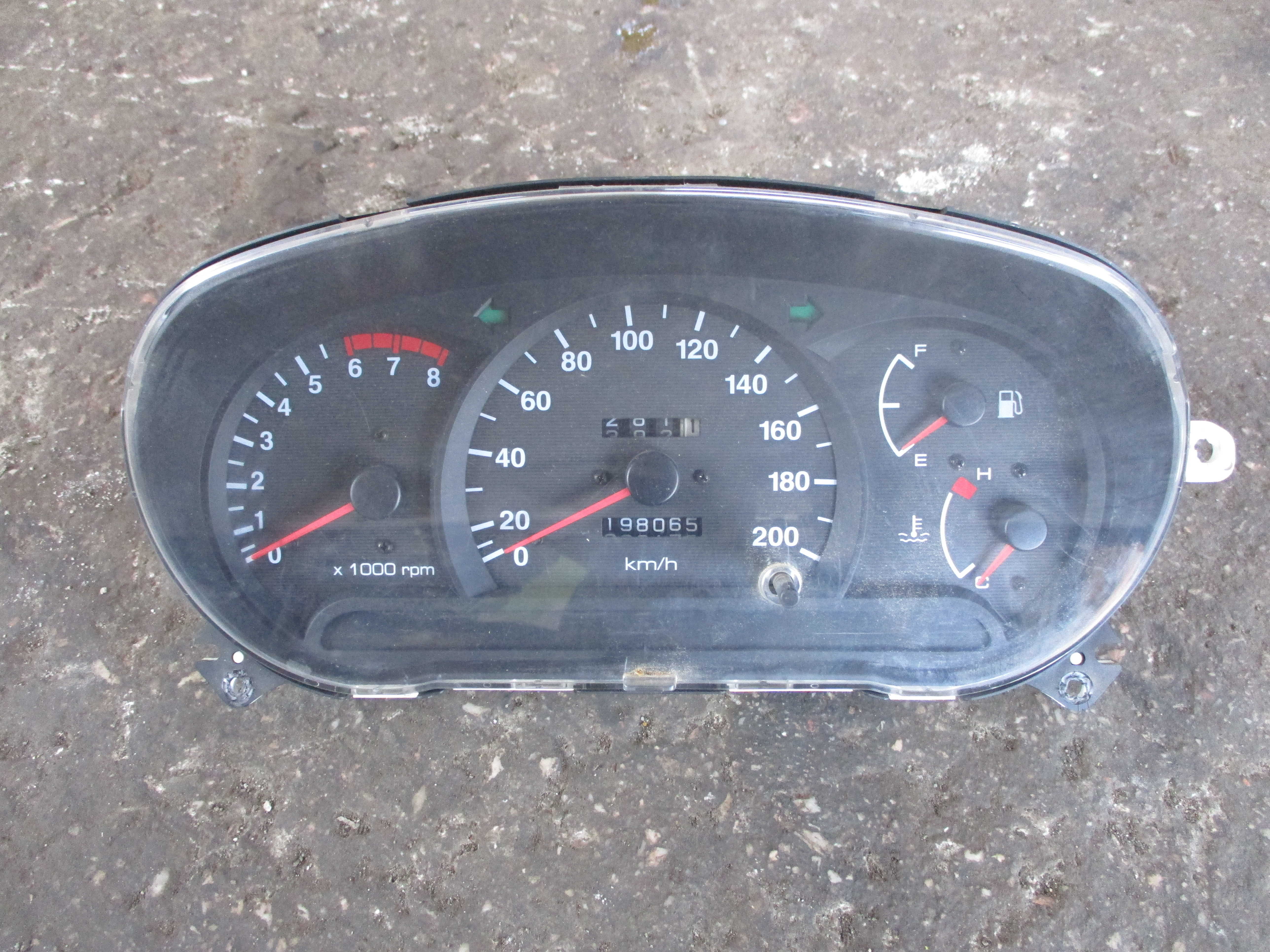 Κοντέρ (A300DKSC02) Hyundai Accent ’01