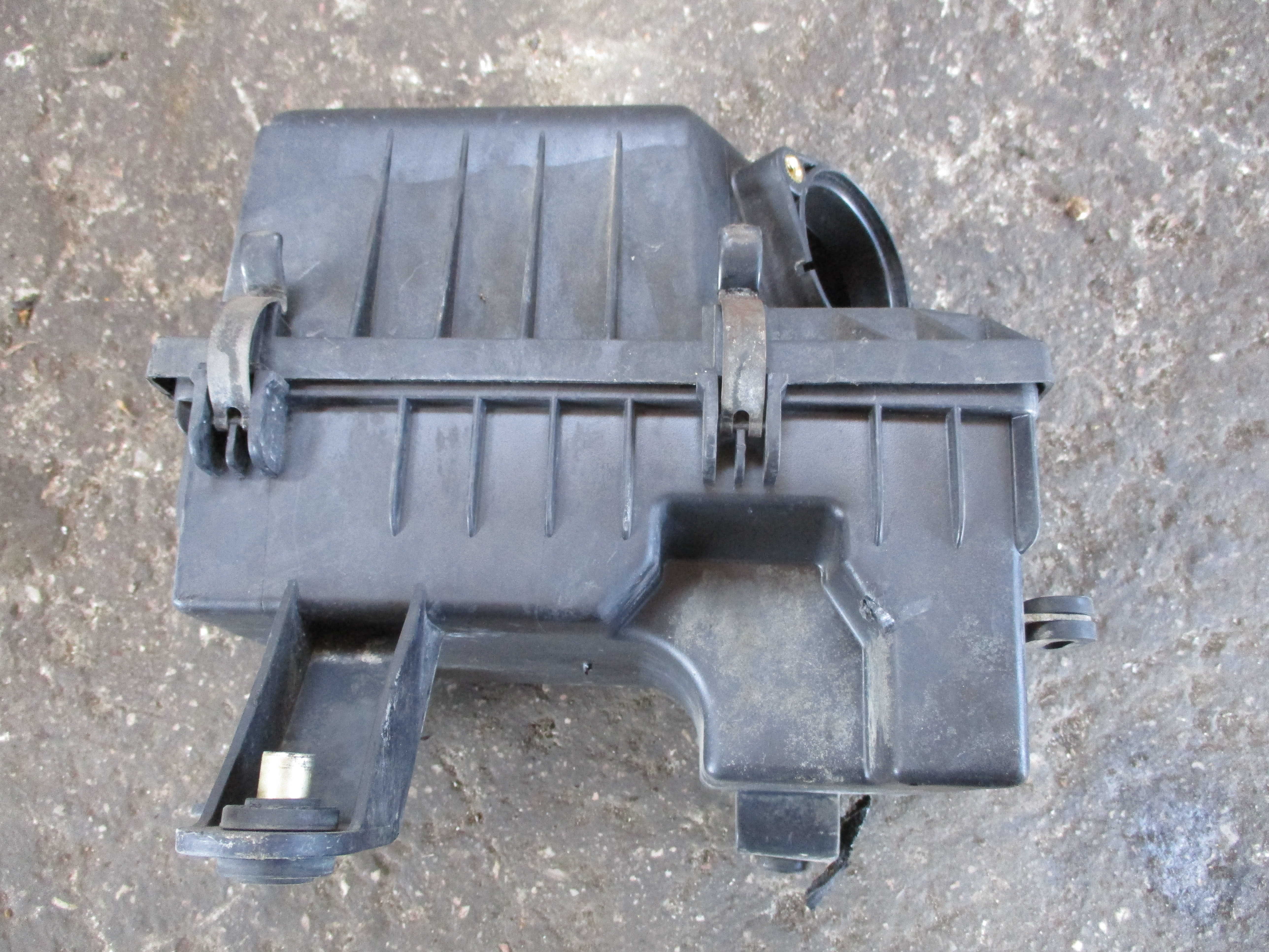 Φιλτροκούτι Hyundai Accent ’01 Προσφορά.