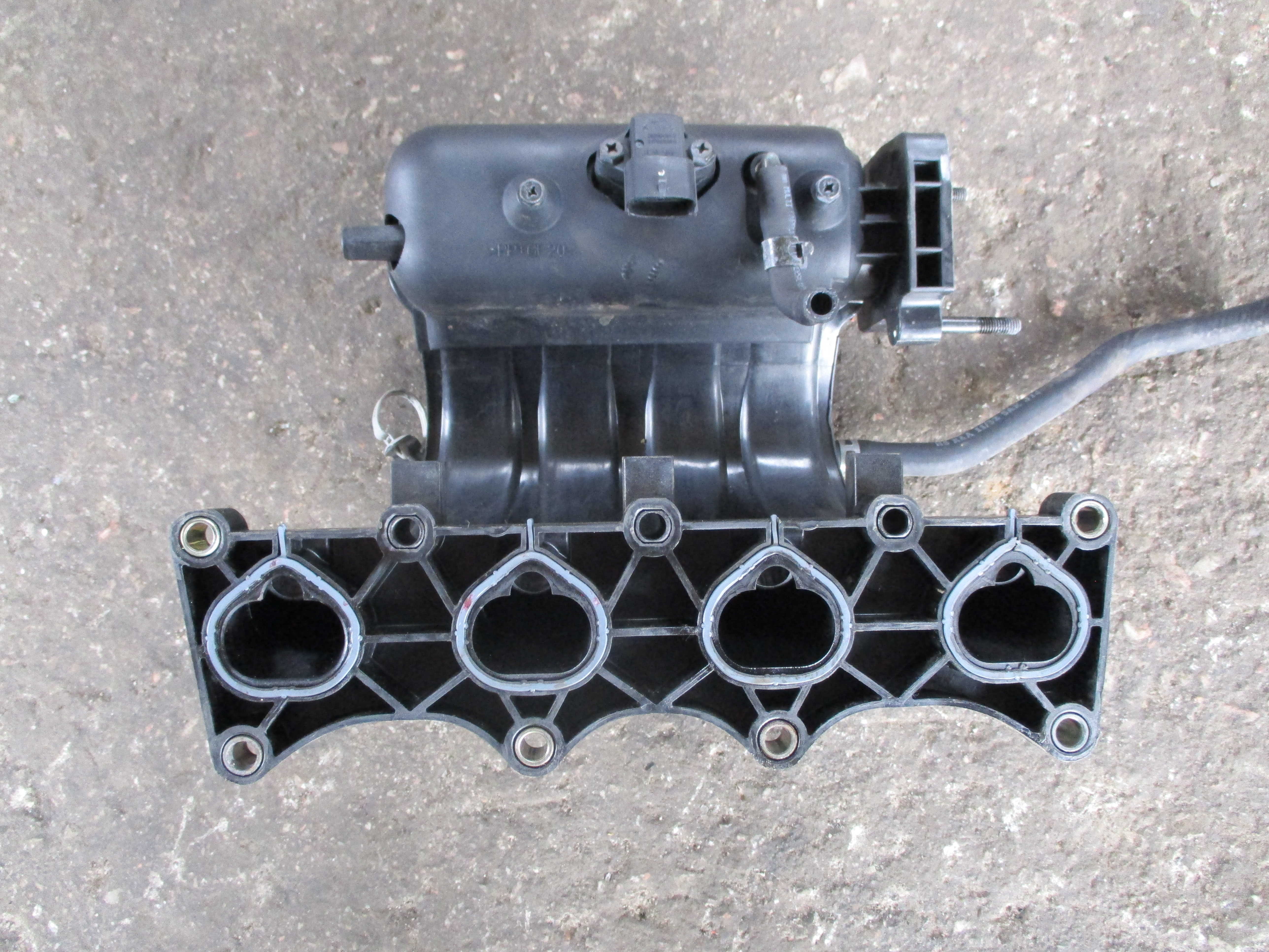 Πολλαπλή Εισαγωγής ( 3930038110 , 9470930004 ) Hyundai Coupe ’99 Προσφορά.