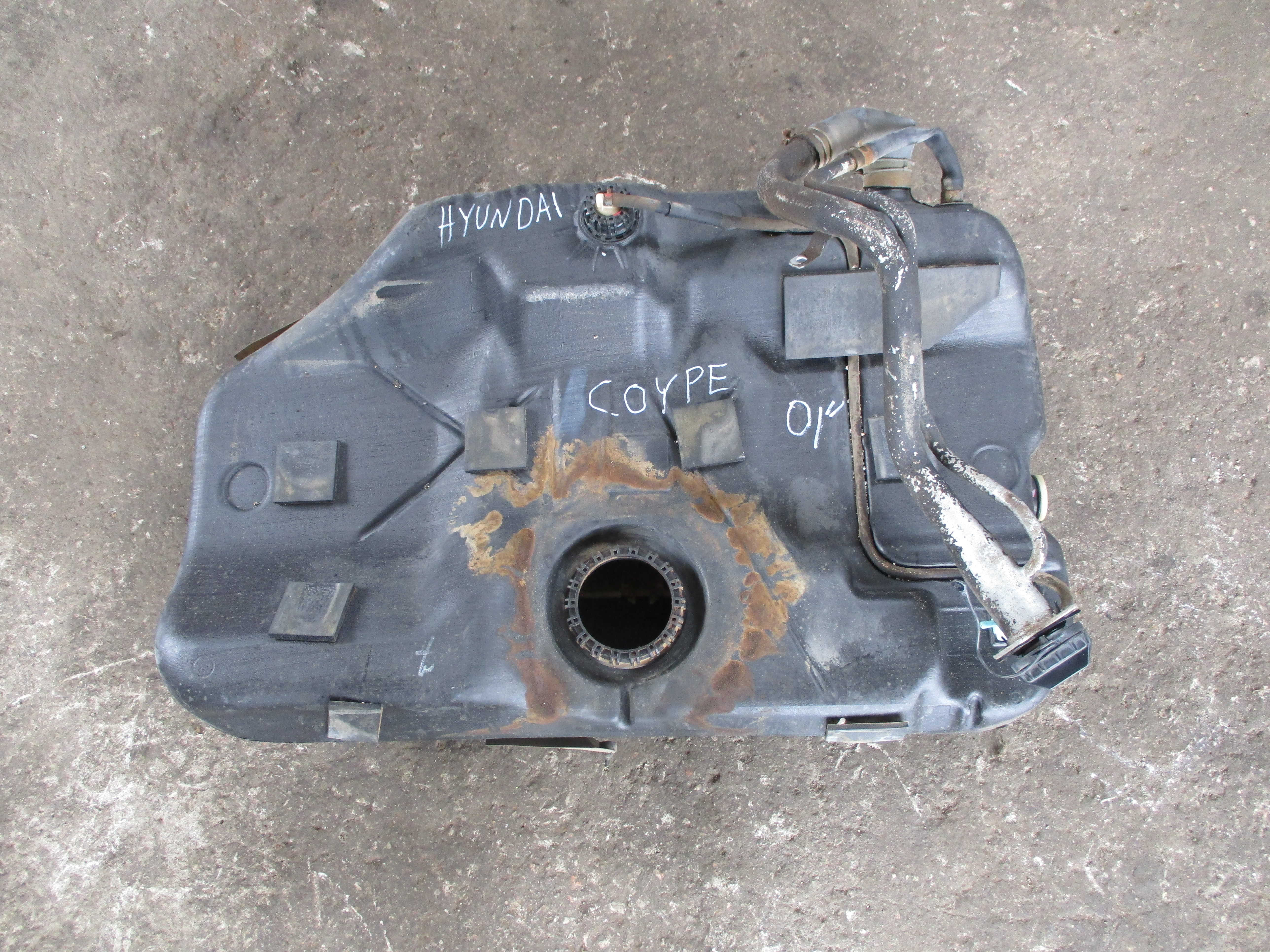 Ρεζερβουάρ Hyundai Coupe ’99 Προσφορά!