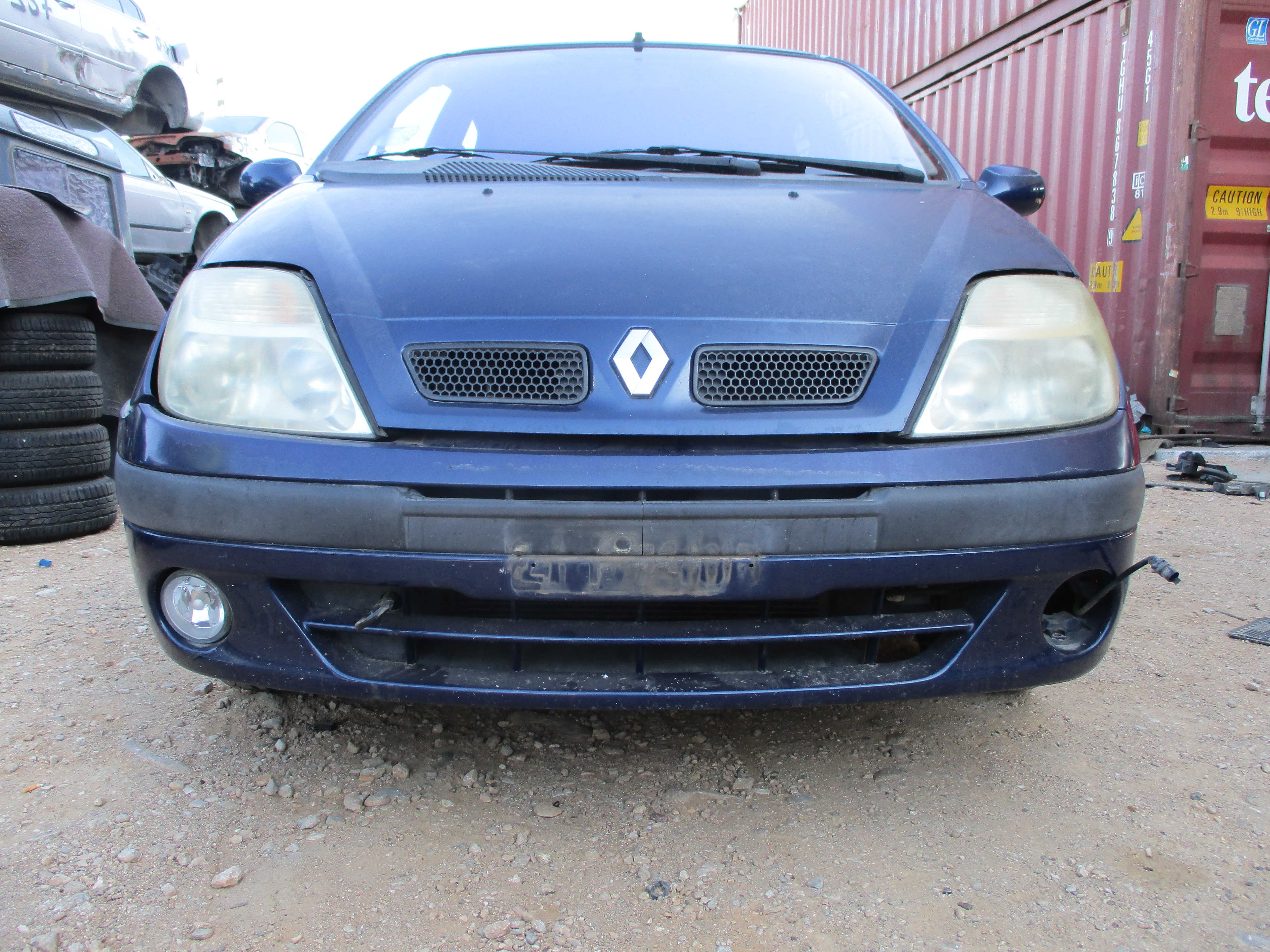 Φανάρια Πίσω Renault Scenic ’01 Προσφορά.