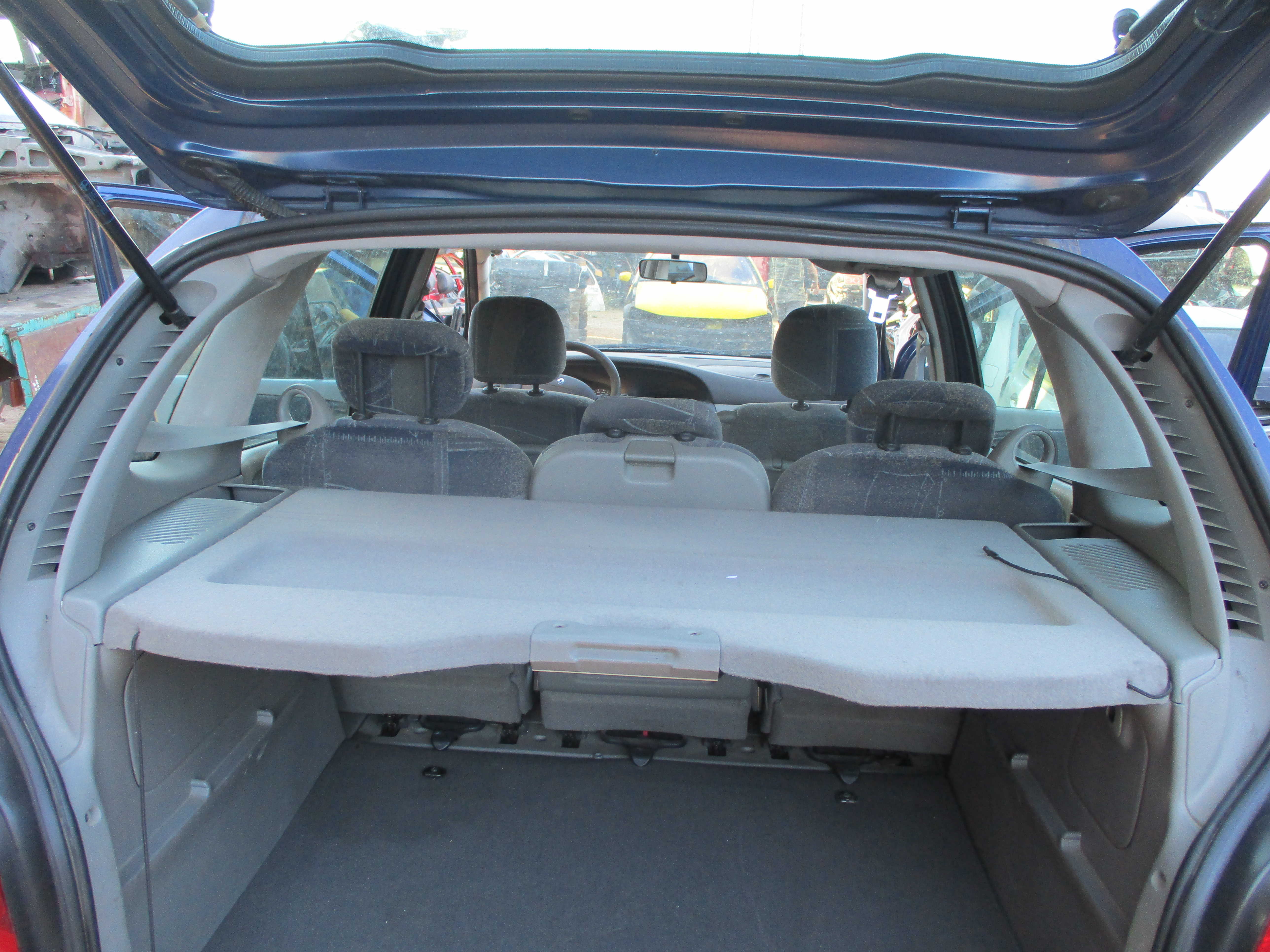Εταζέρα Renault Scenic ’01 Προσφορά.