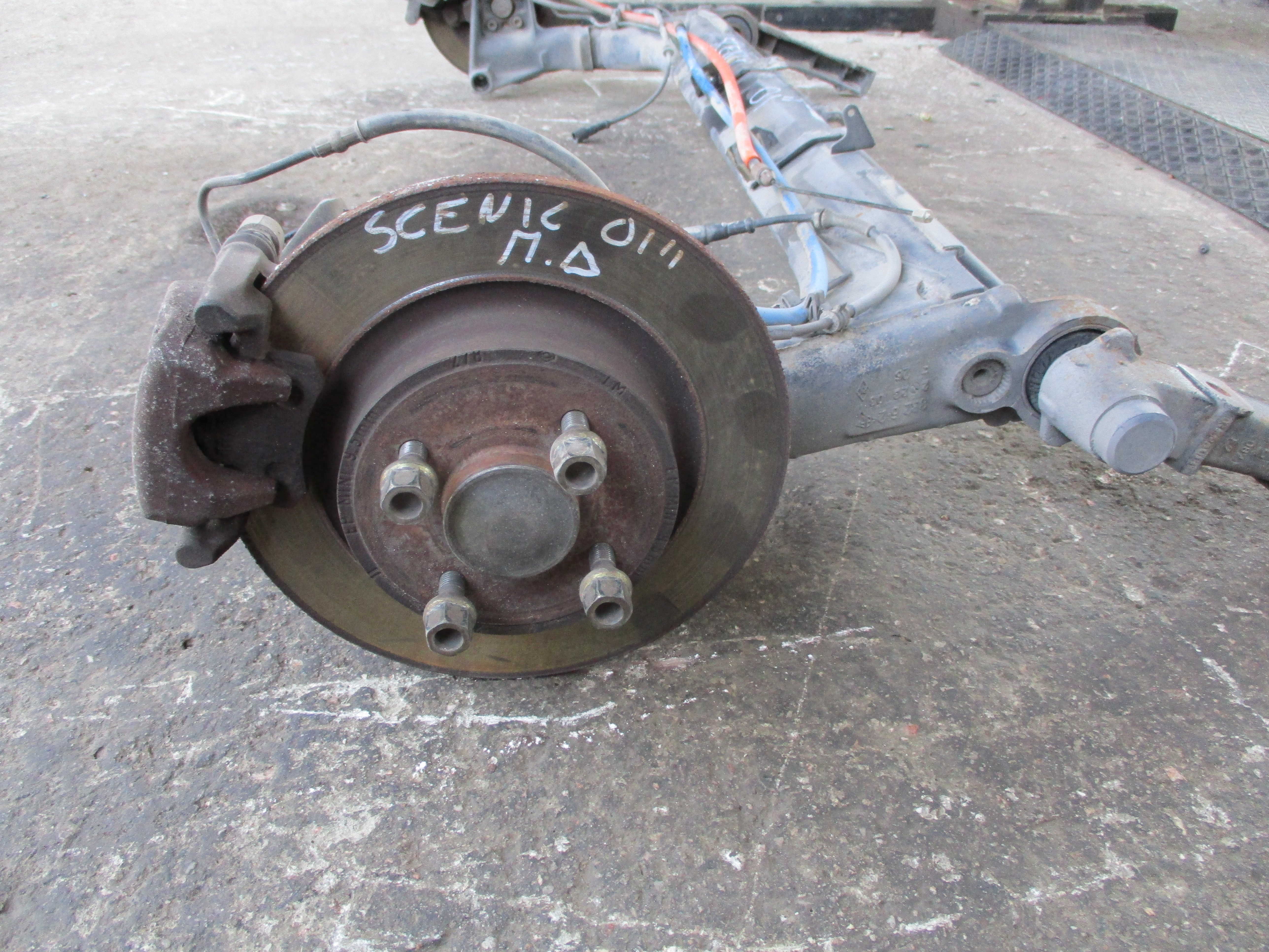 Άξονας Πίσω Renault Scenic ’01 Προσφορά.