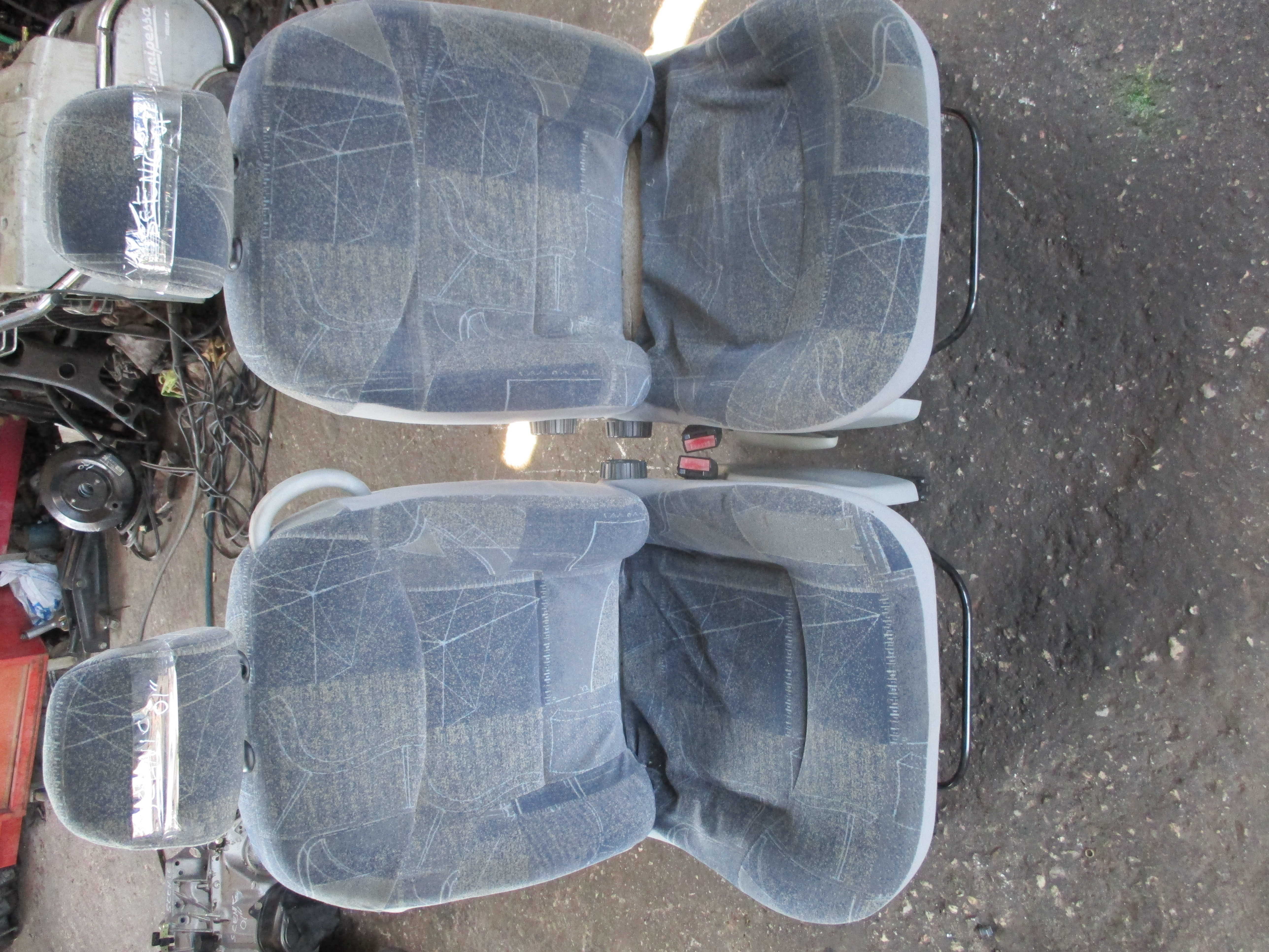 Καθίσματα Renault Scenic ’01.