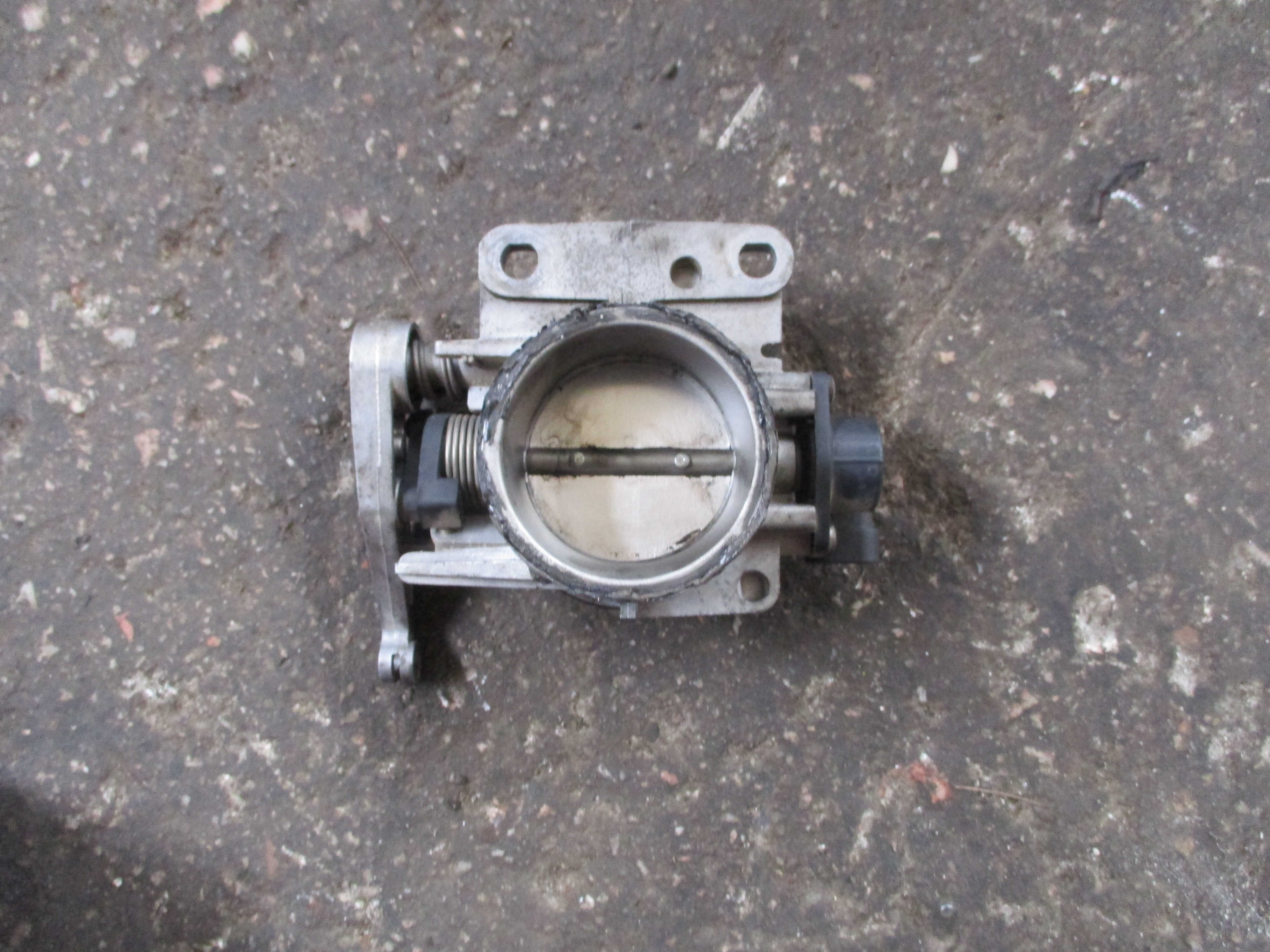 Πεταλούδα Γκαζιού ( BJ0009283A ) Renault Clio ’01 Σούπερ Προσφορά Μήνα