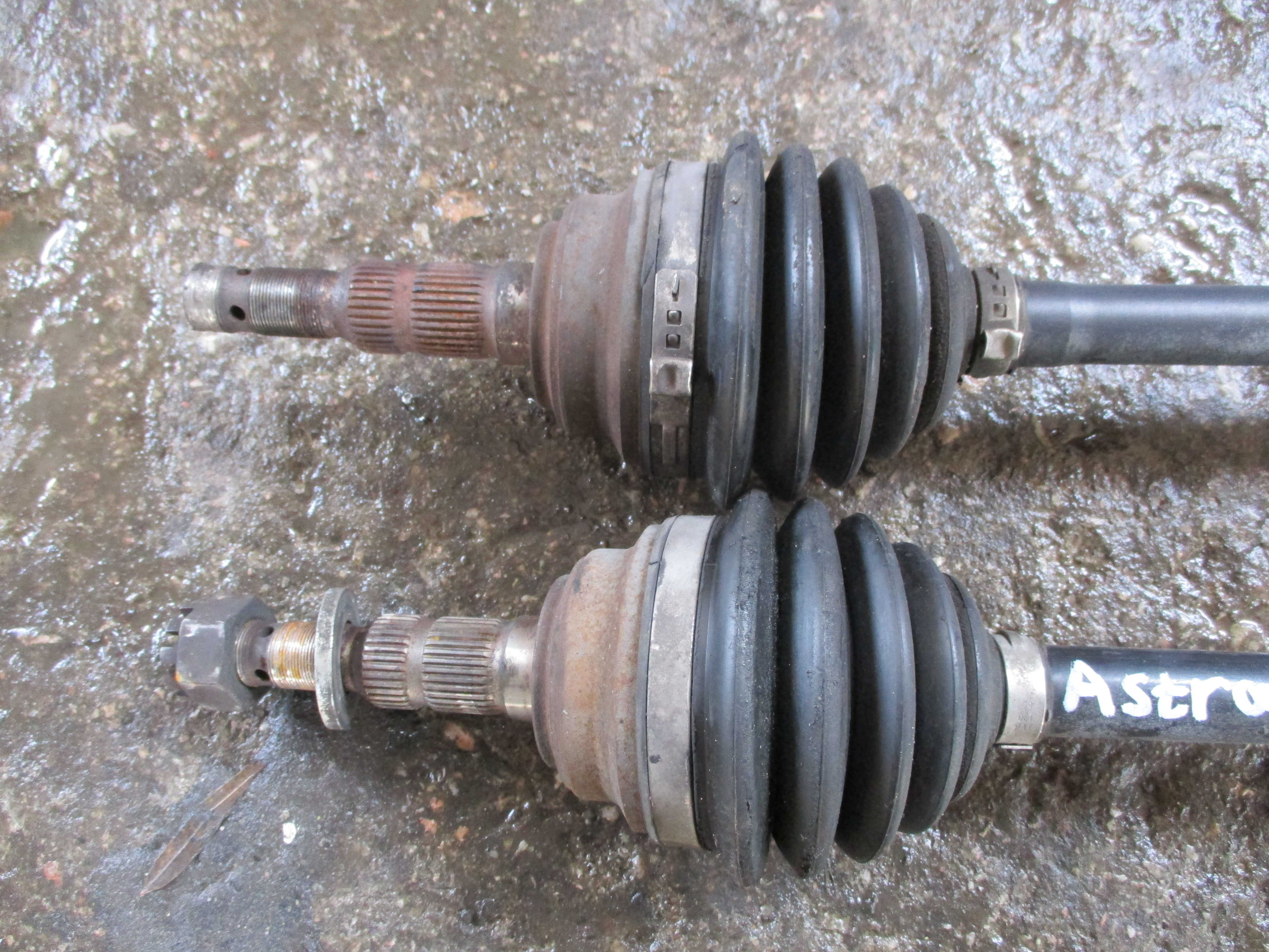 Ημιαξόνιο Αριστερό-Δεξί Opel Astra G Van ’03  Προσφορά.