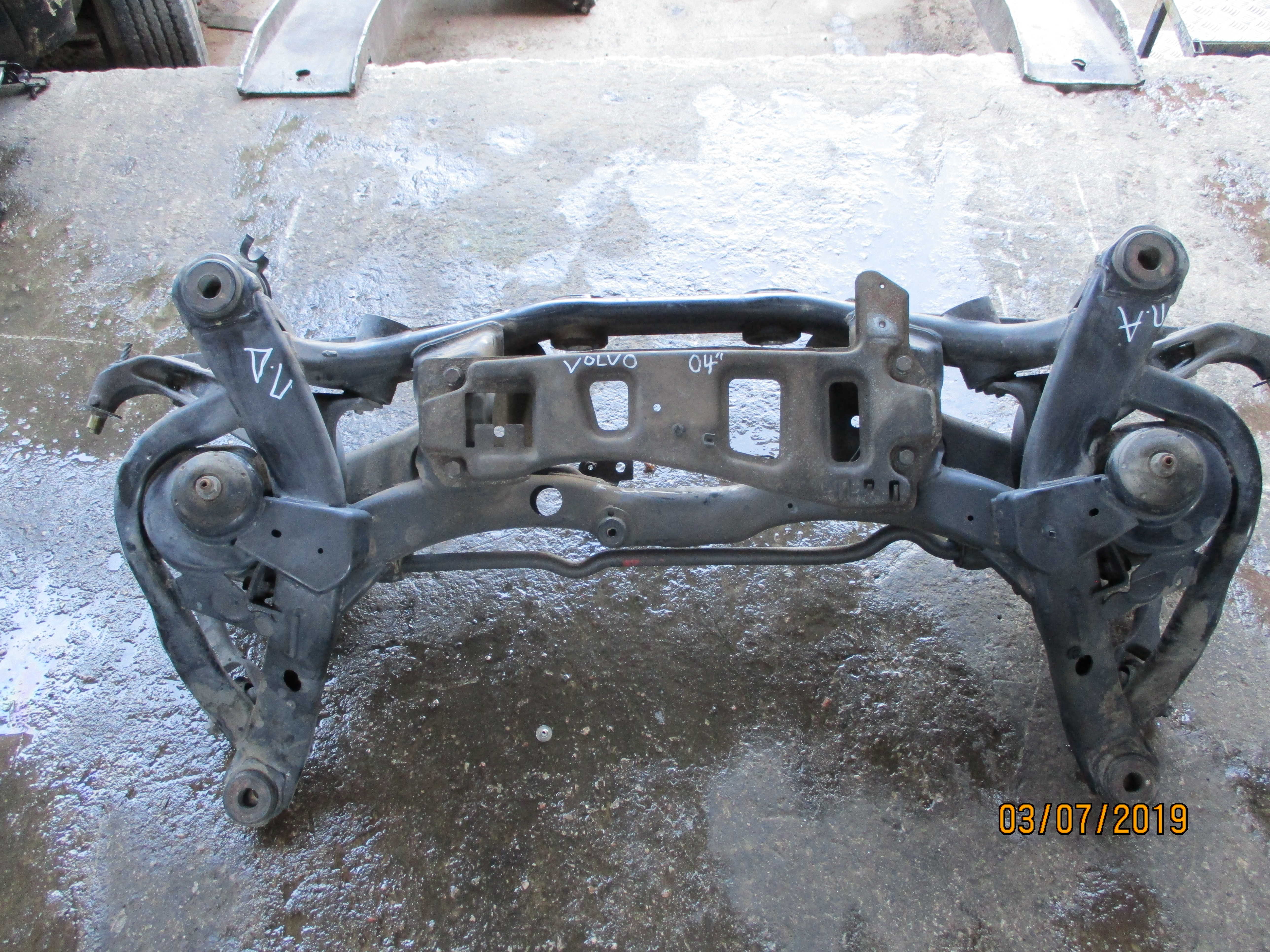 Γέφυρα Πίσω Κομπλέ Volvo XC90 ’04 Προσφορά.