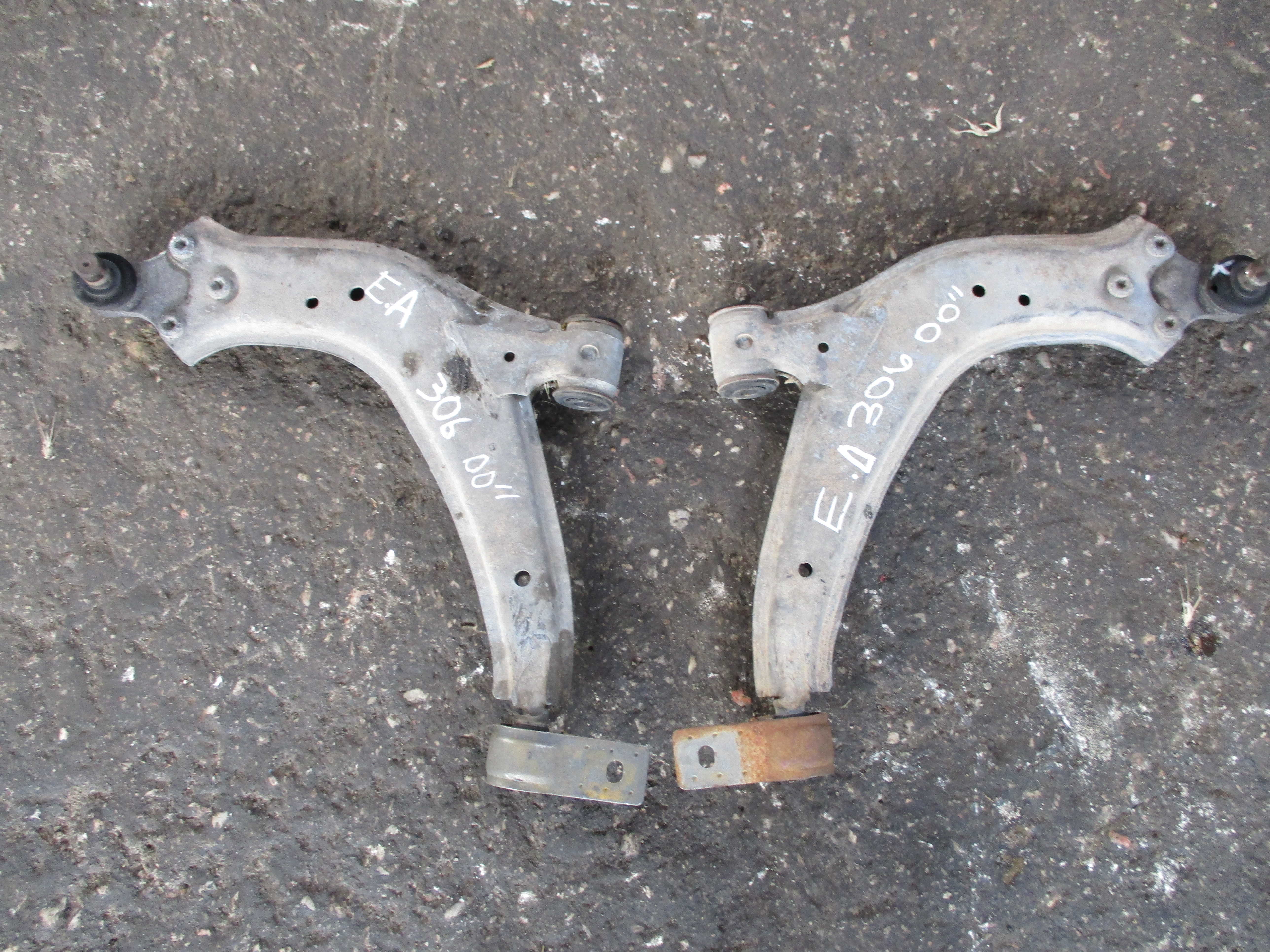 Ψαλίδια Peugeot 306 ’00 Προσφορά.