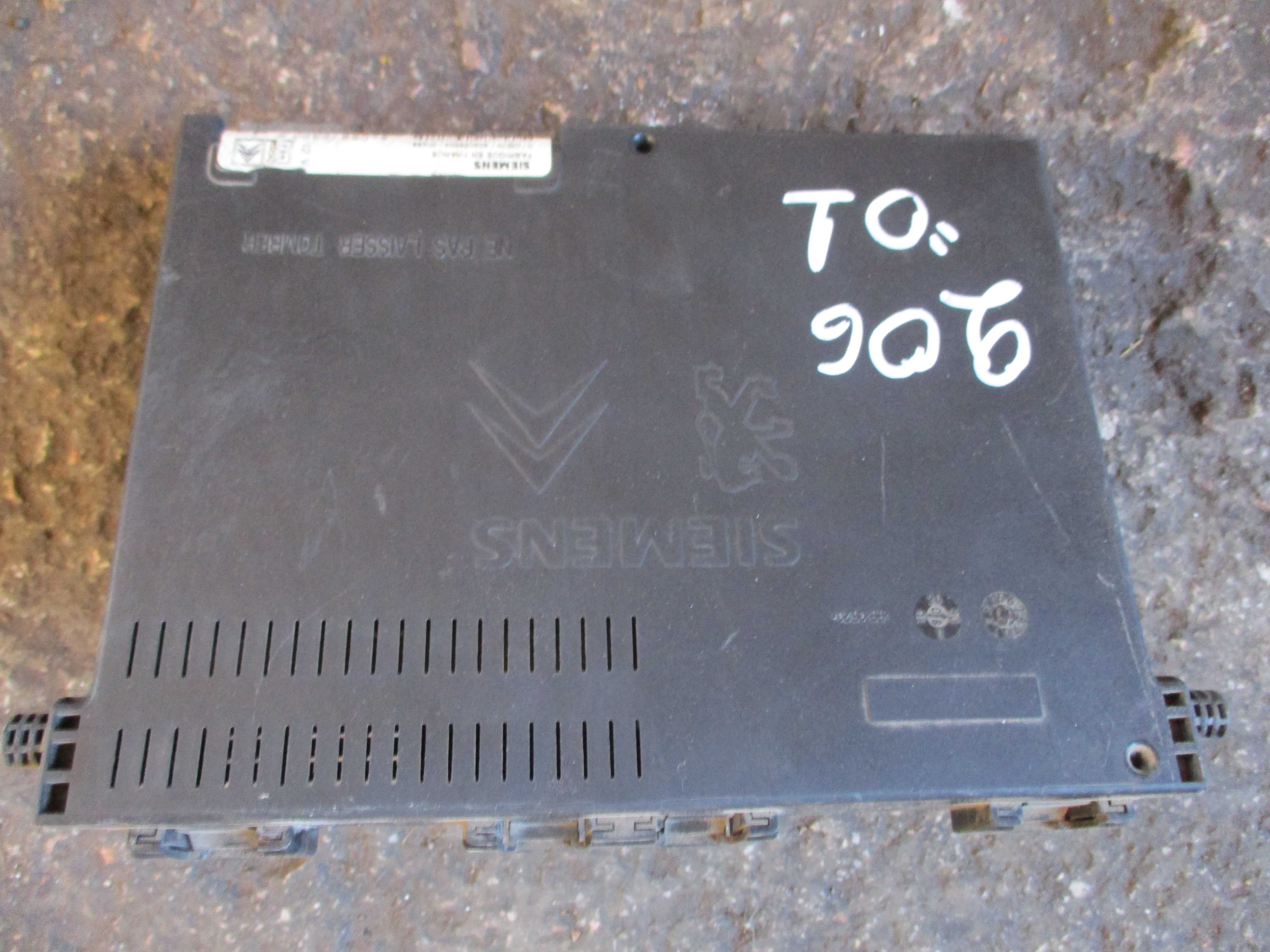 Ασφάλειες (962646088003) Peugeot 206 ’01