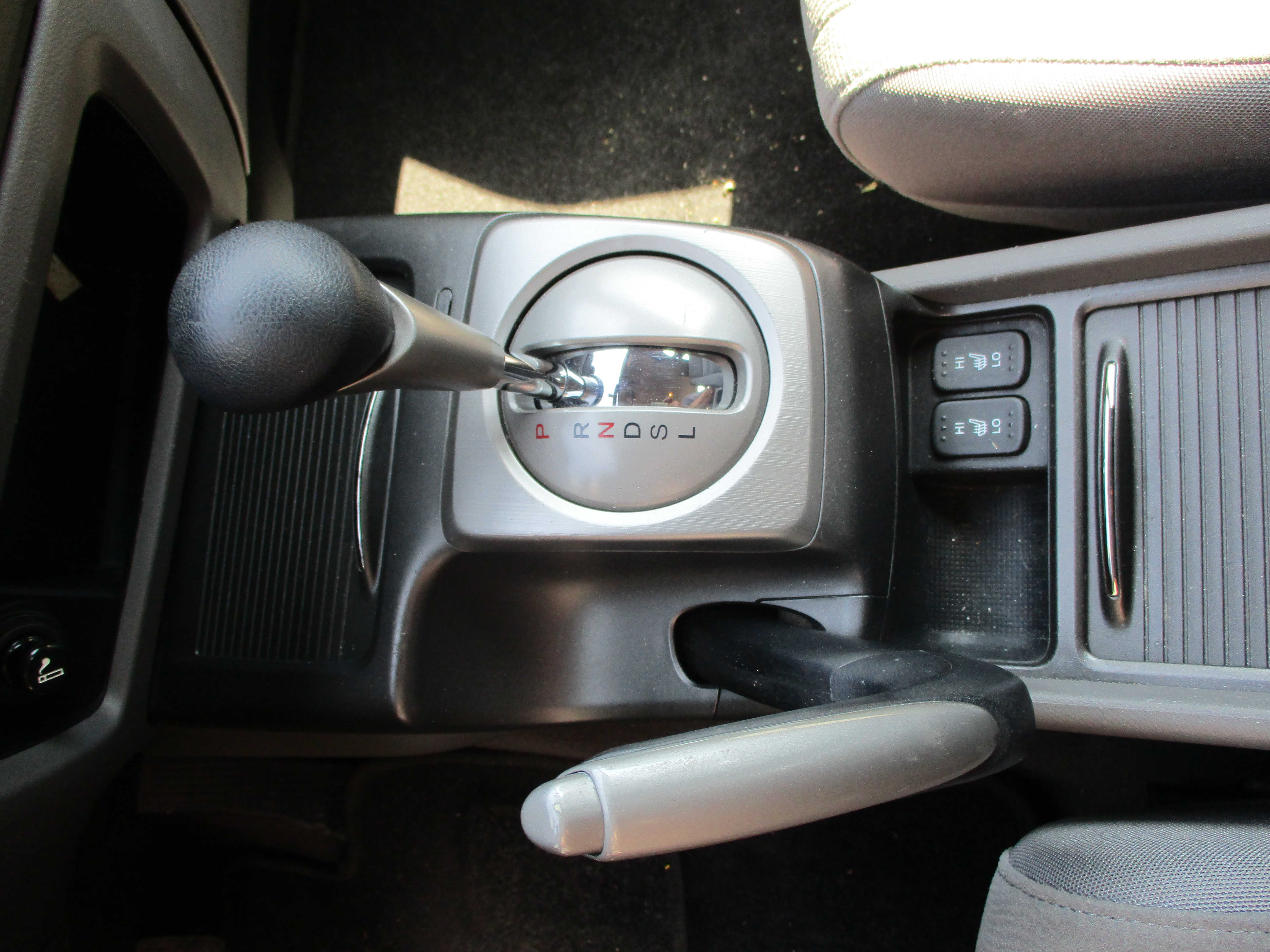 Λεβιές Ταχυτήτων Honda Civic ’07 Hybrid Προσφορά.