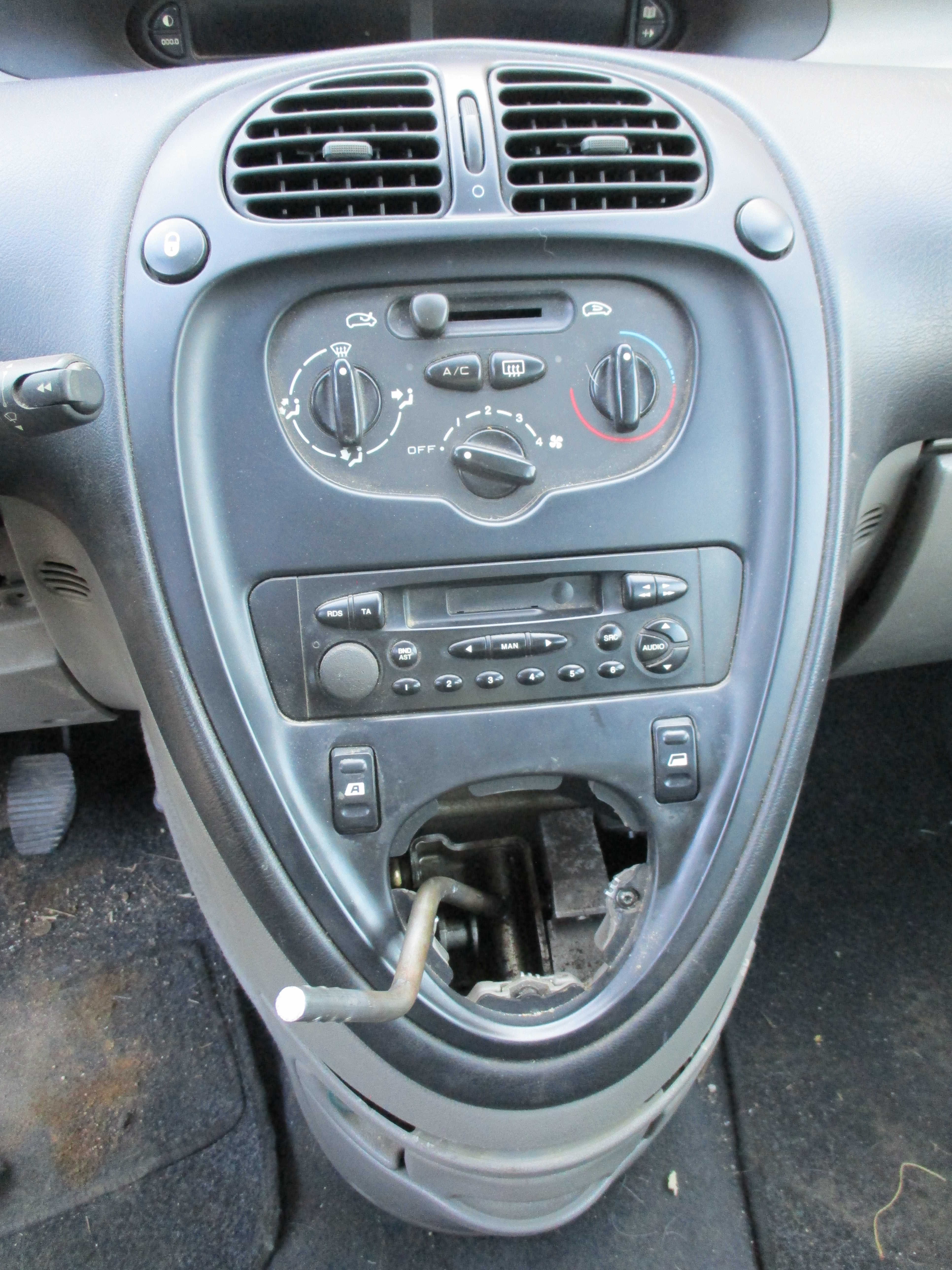 Χειριστήρια Κλιματισμού-Καλοριφέρ Citroen Xsara Picasso ’05 Προσφορά.