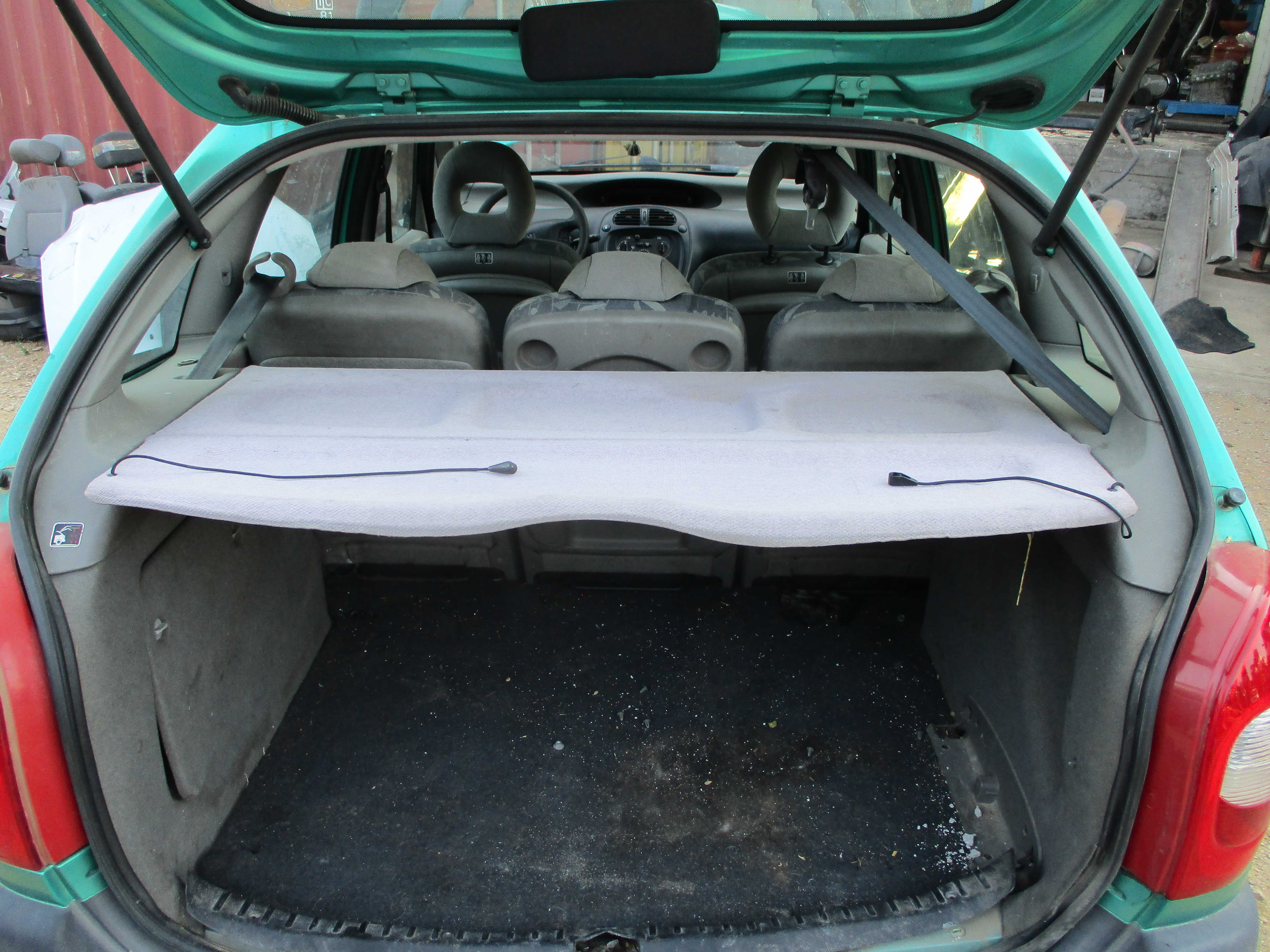 Εταζέρα Citroen Xsara Picasso ’05 Προσφορά.