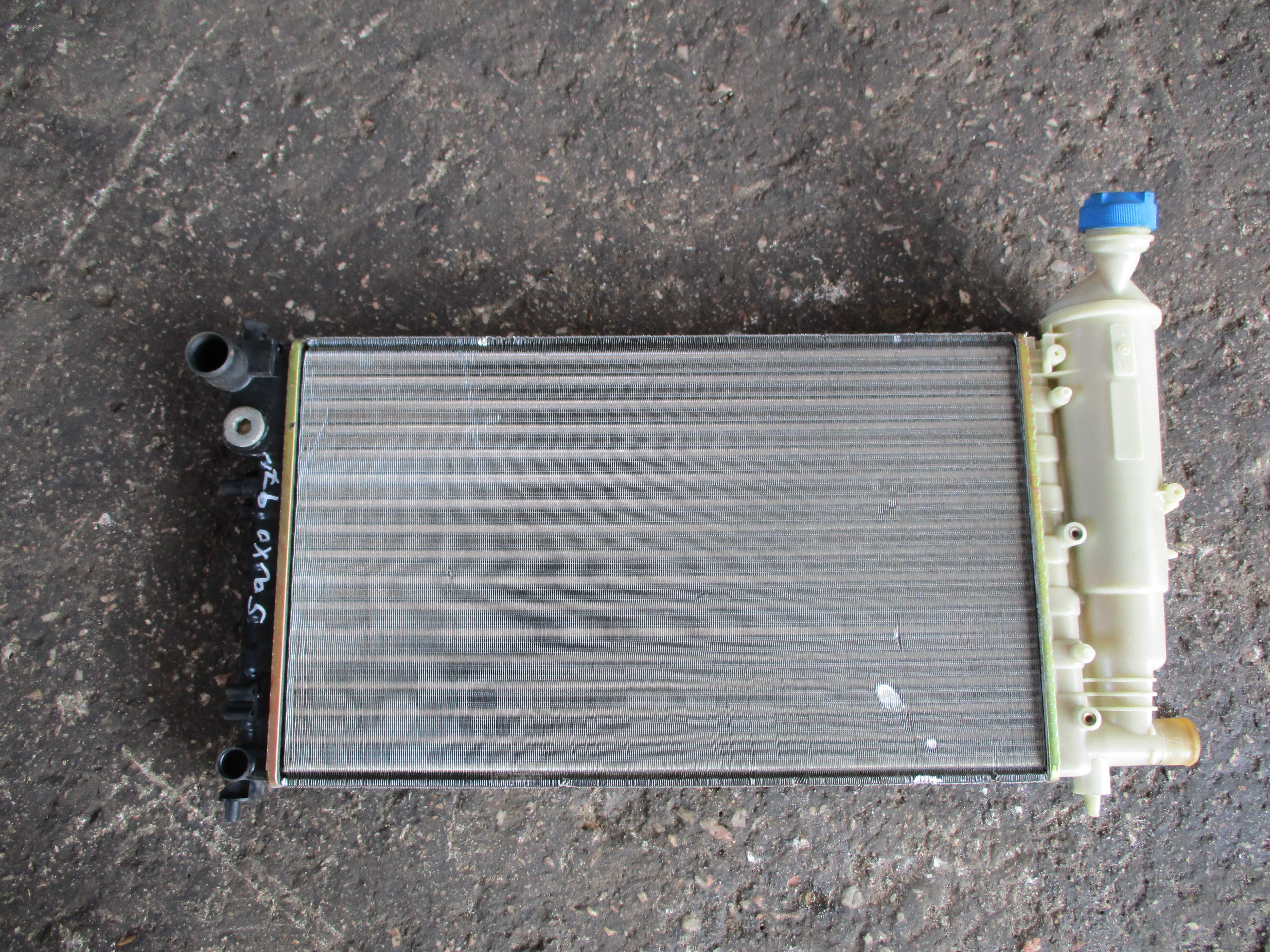 Ψυγείο Νερού Citroen Saxo ’99 Προσφορά.