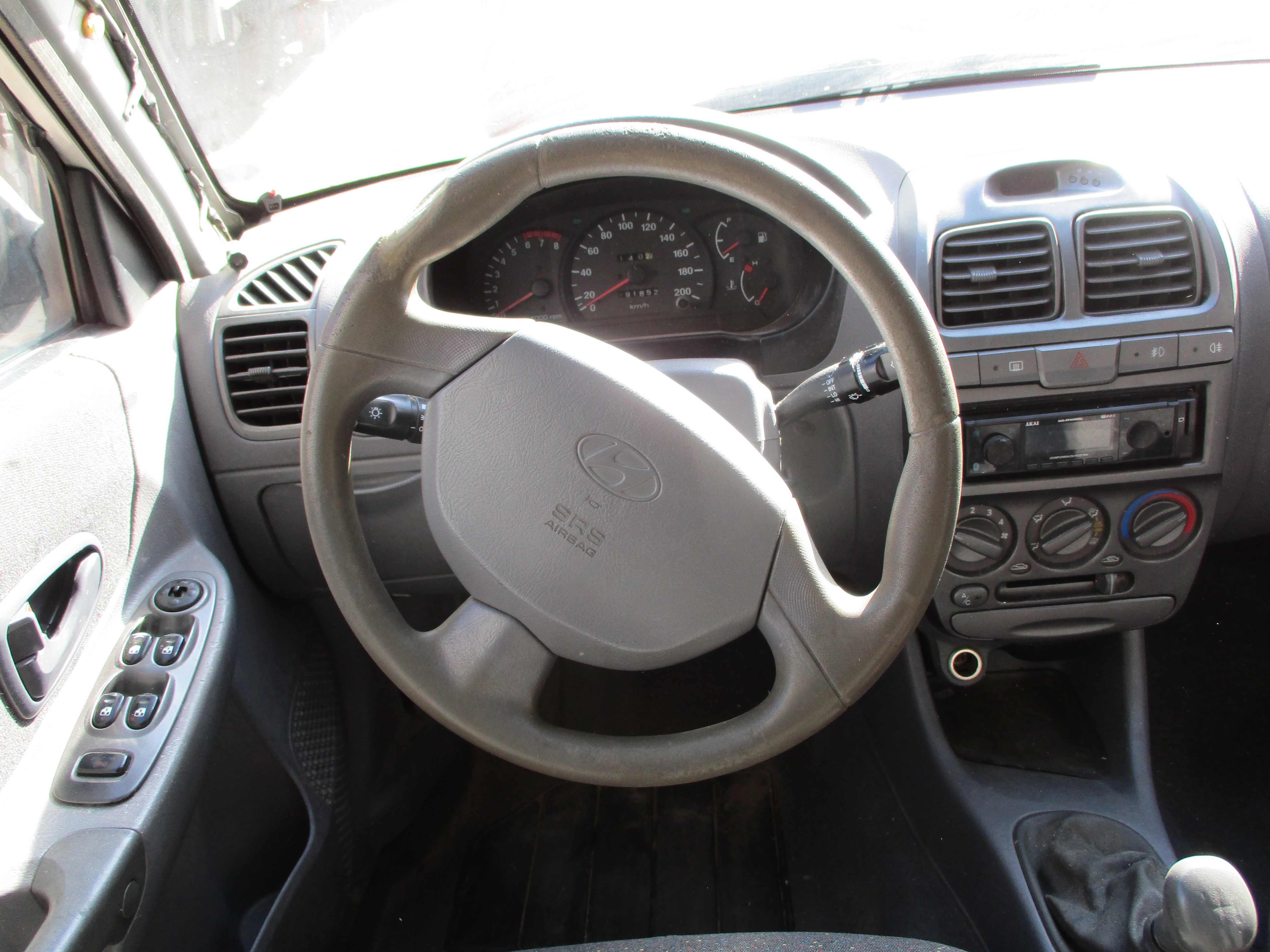 Ταμπλό Hyundai Accent ’03
