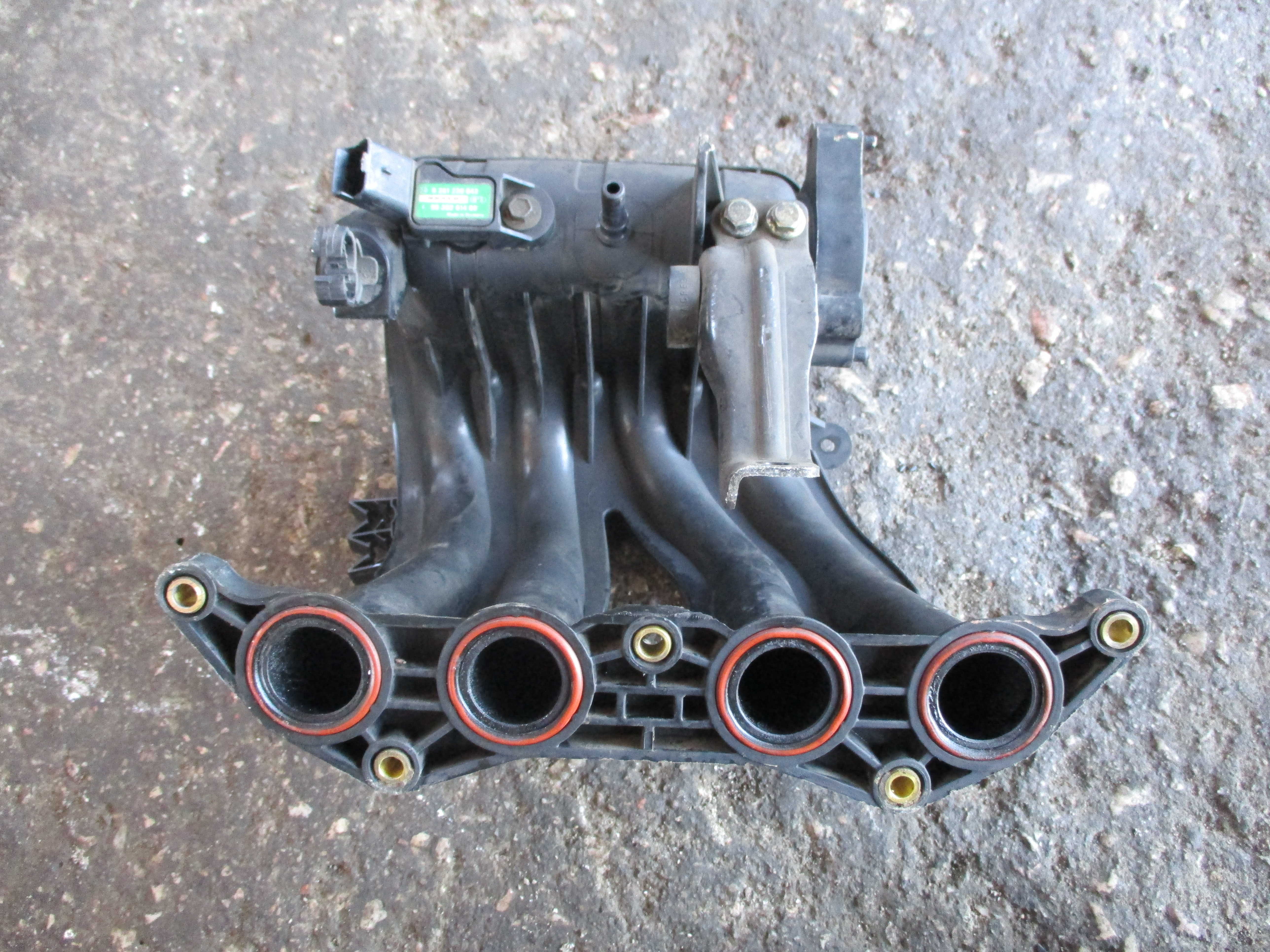 Πολλαπλή Εισαγωγής ( 9631980380 , 0261230043 ) Peugeot 307 ’01 Προσφορά.