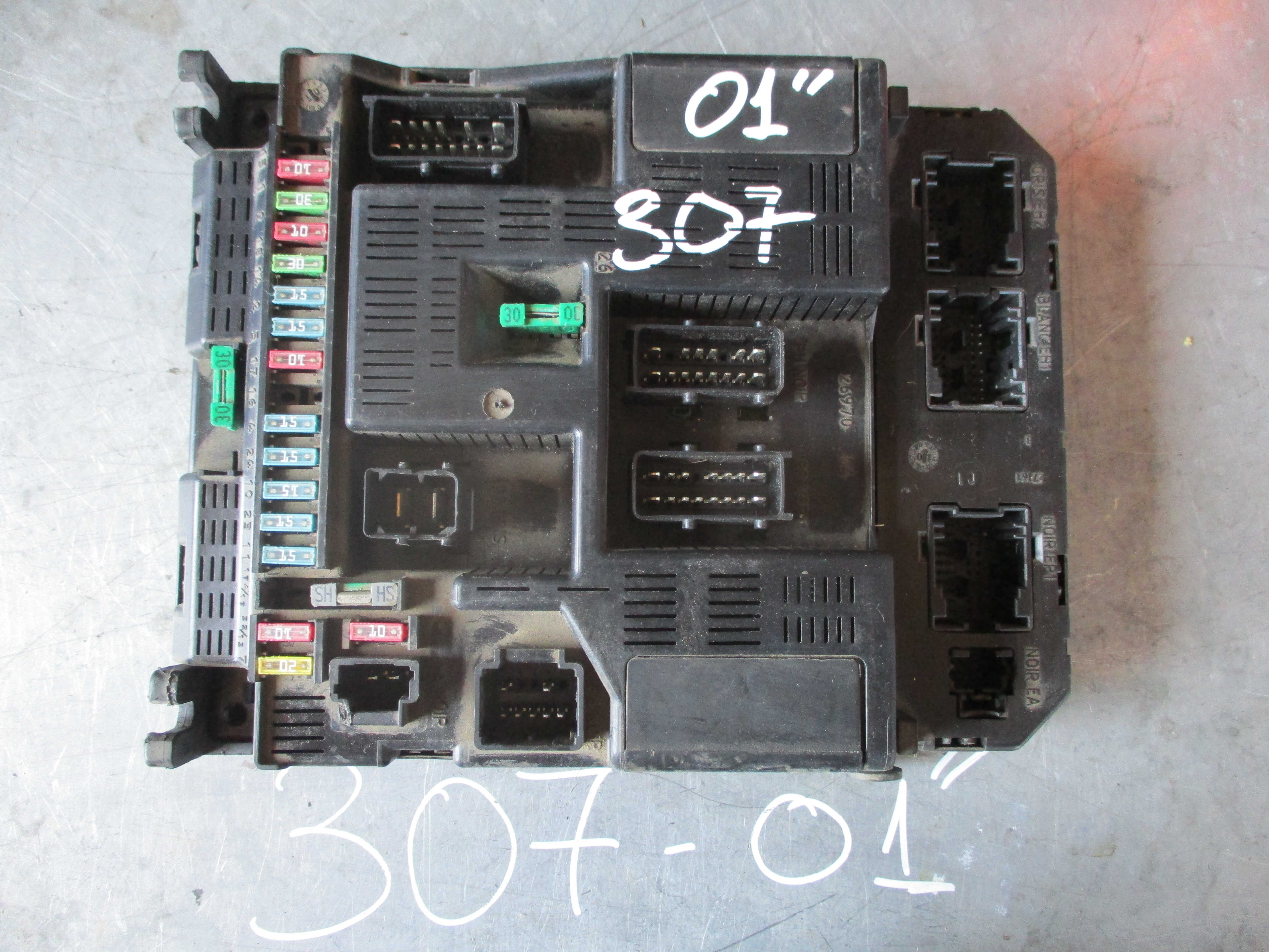 Ασφάλειες Peugeot 307 ’01