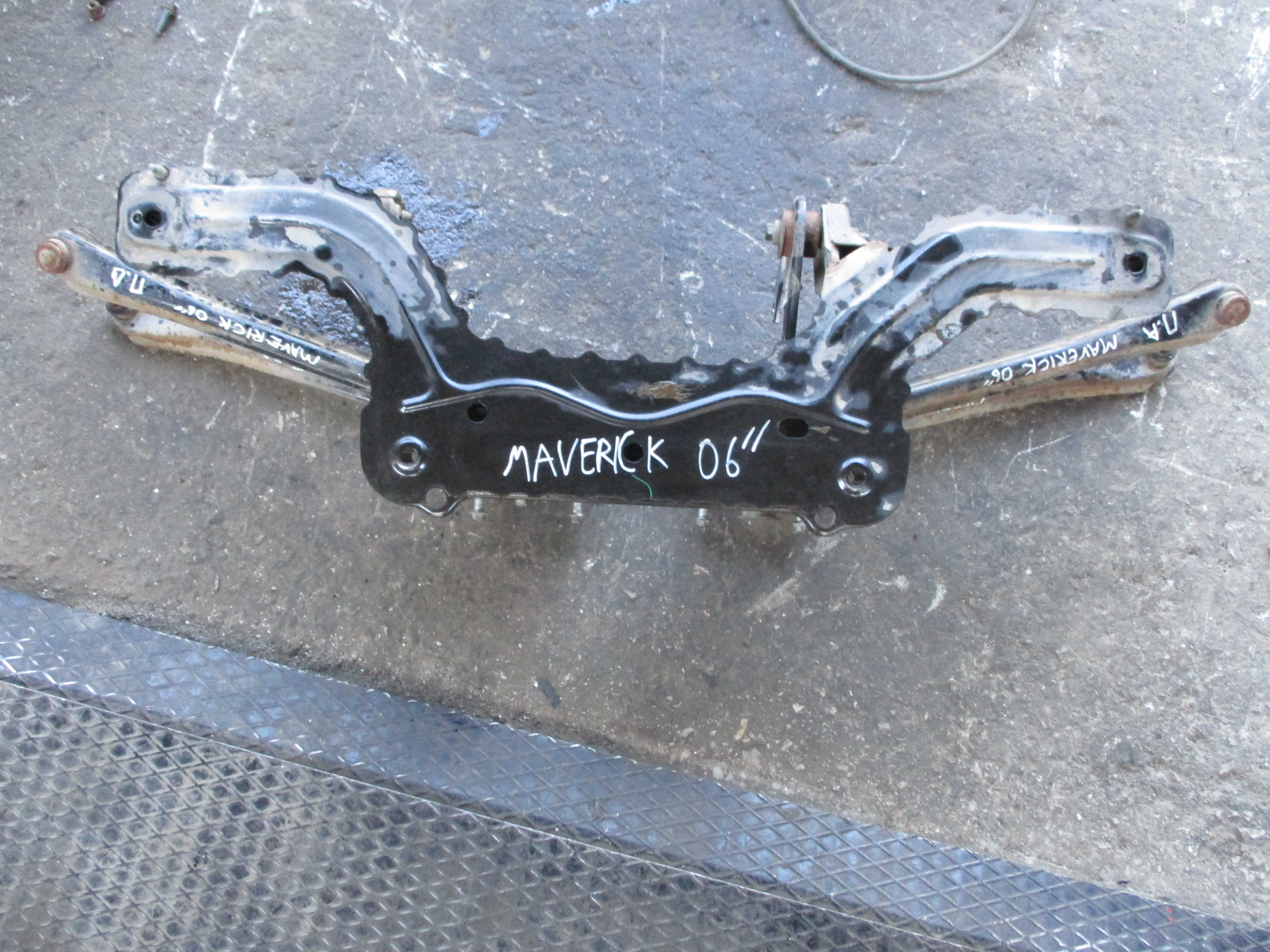 Γέφυρα Πίσω Ford Maverick ’06 Προσφορά.