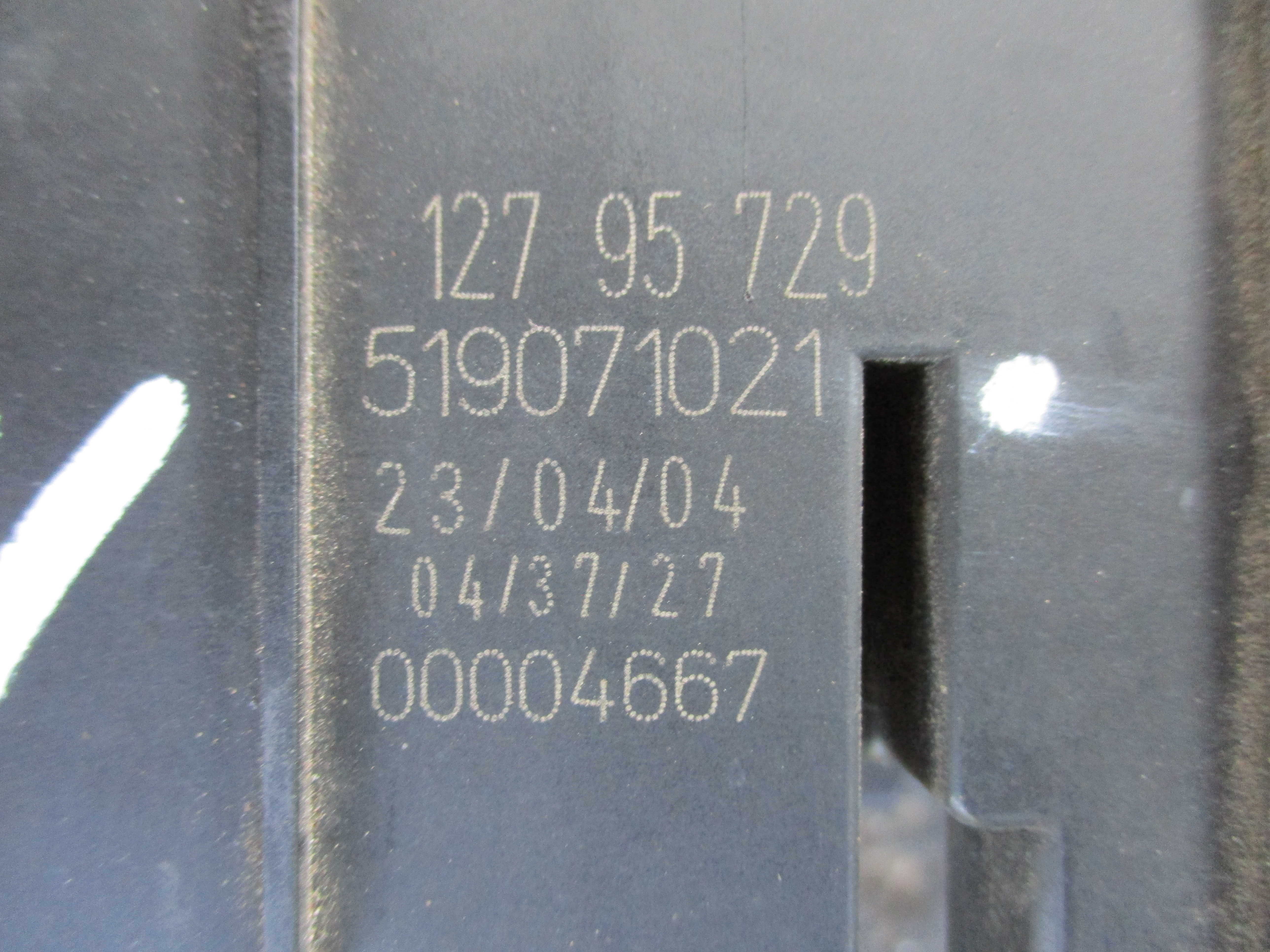 Ασφάλειες (12805076,12795729,519071021) Saab 9-3 ’04