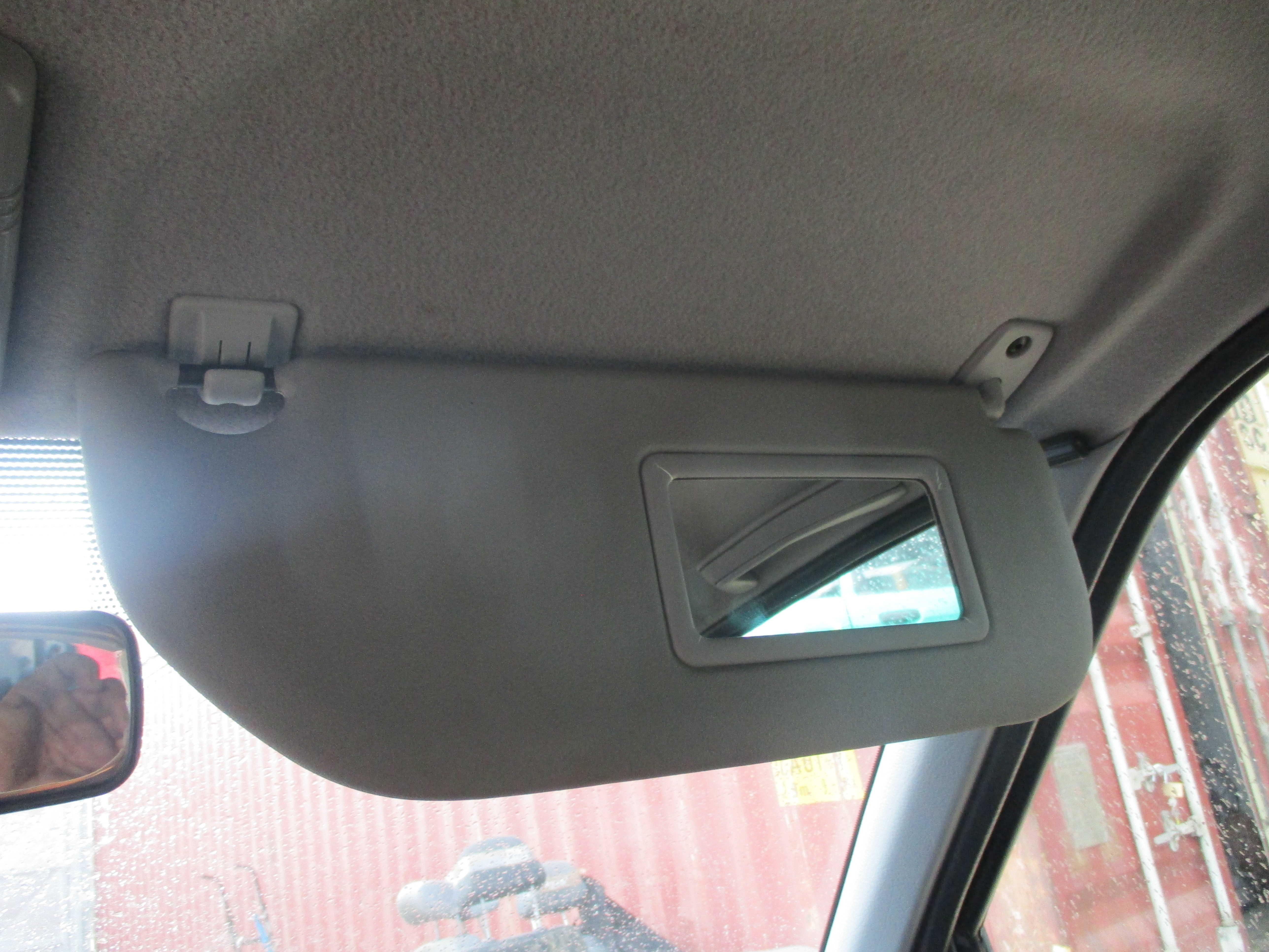 Σκιάδιο Οδηγού-Συνοδηγού Citroen Saxo ’00 Προσφορά.