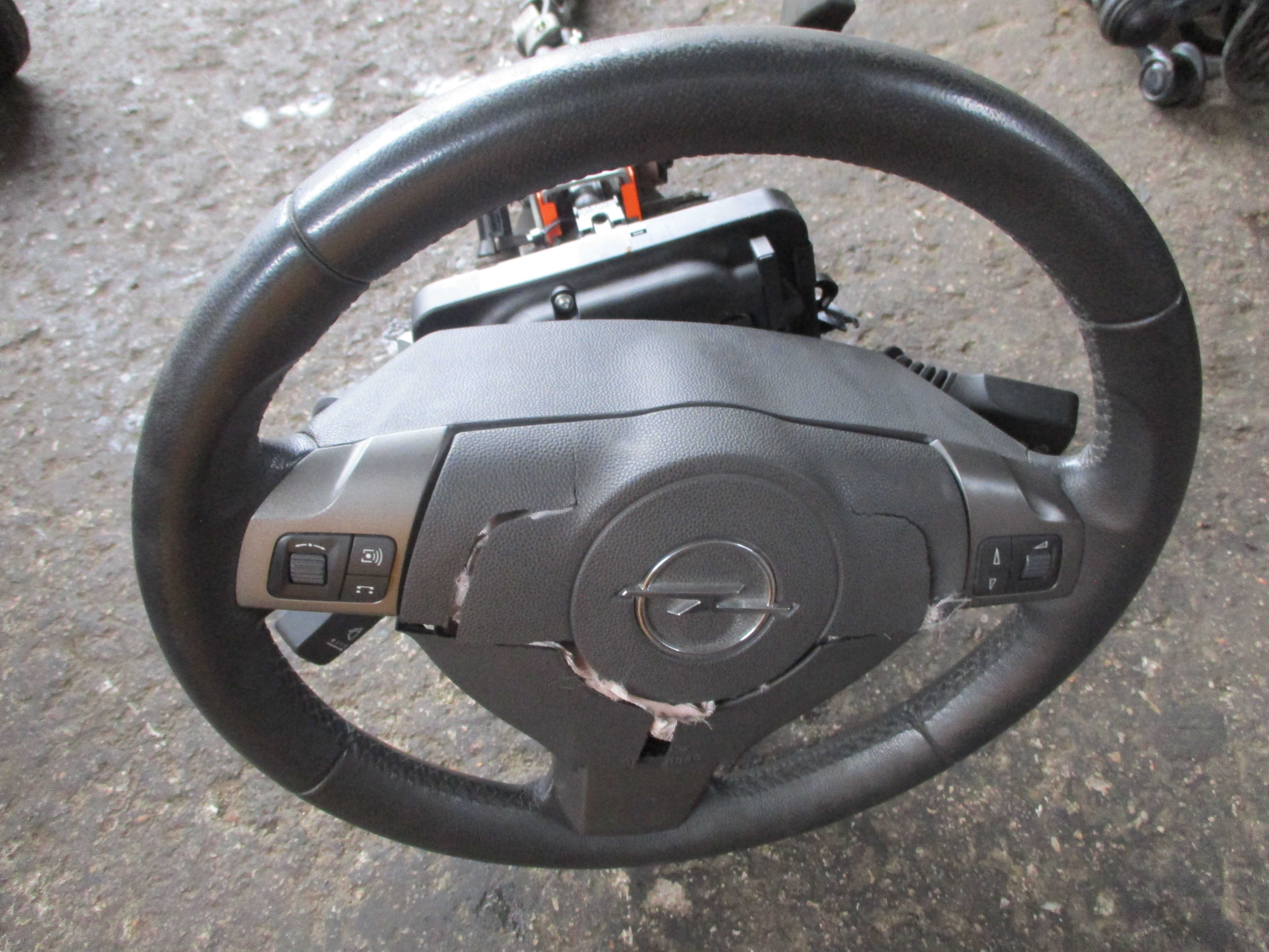 Μαρκούτσια Υδραυλικού Τιμονιού Astra H ’03 Προσφορά.