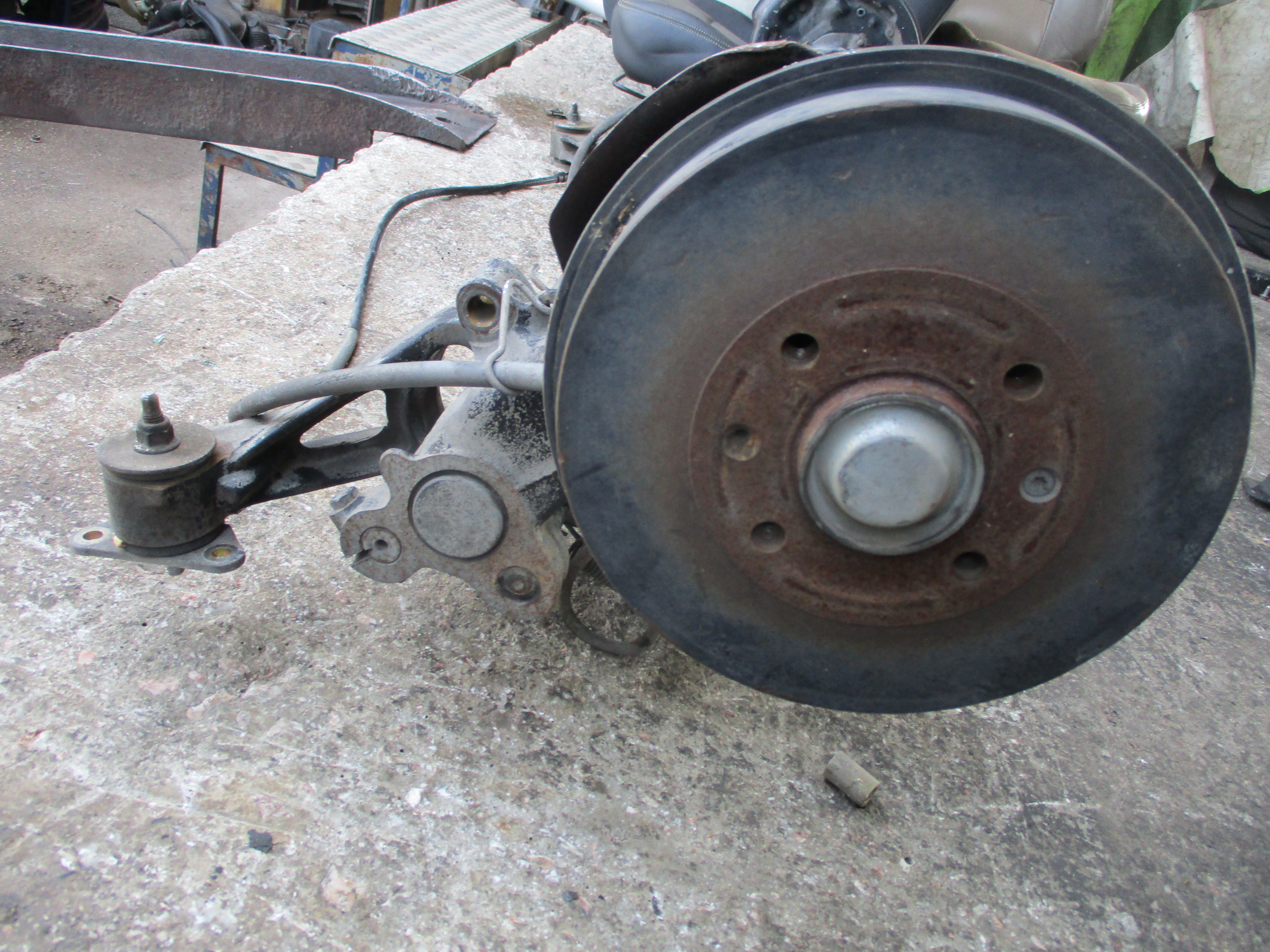 Άξονας Πίσω Citrοen Berlingo ’01 Προσφορά.