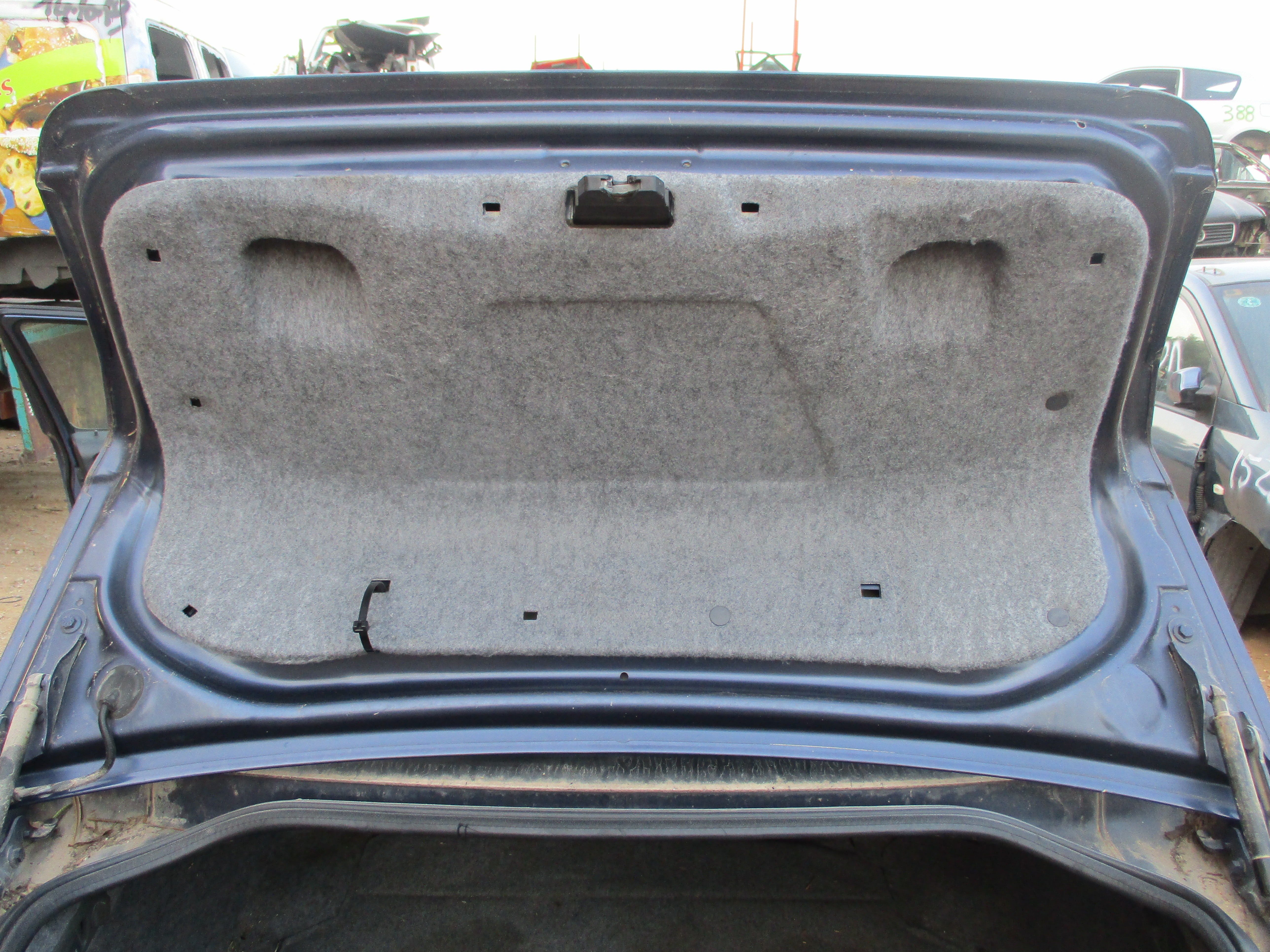 Αμορτισέρ Μπαγκάζ Volvo s60 ’01