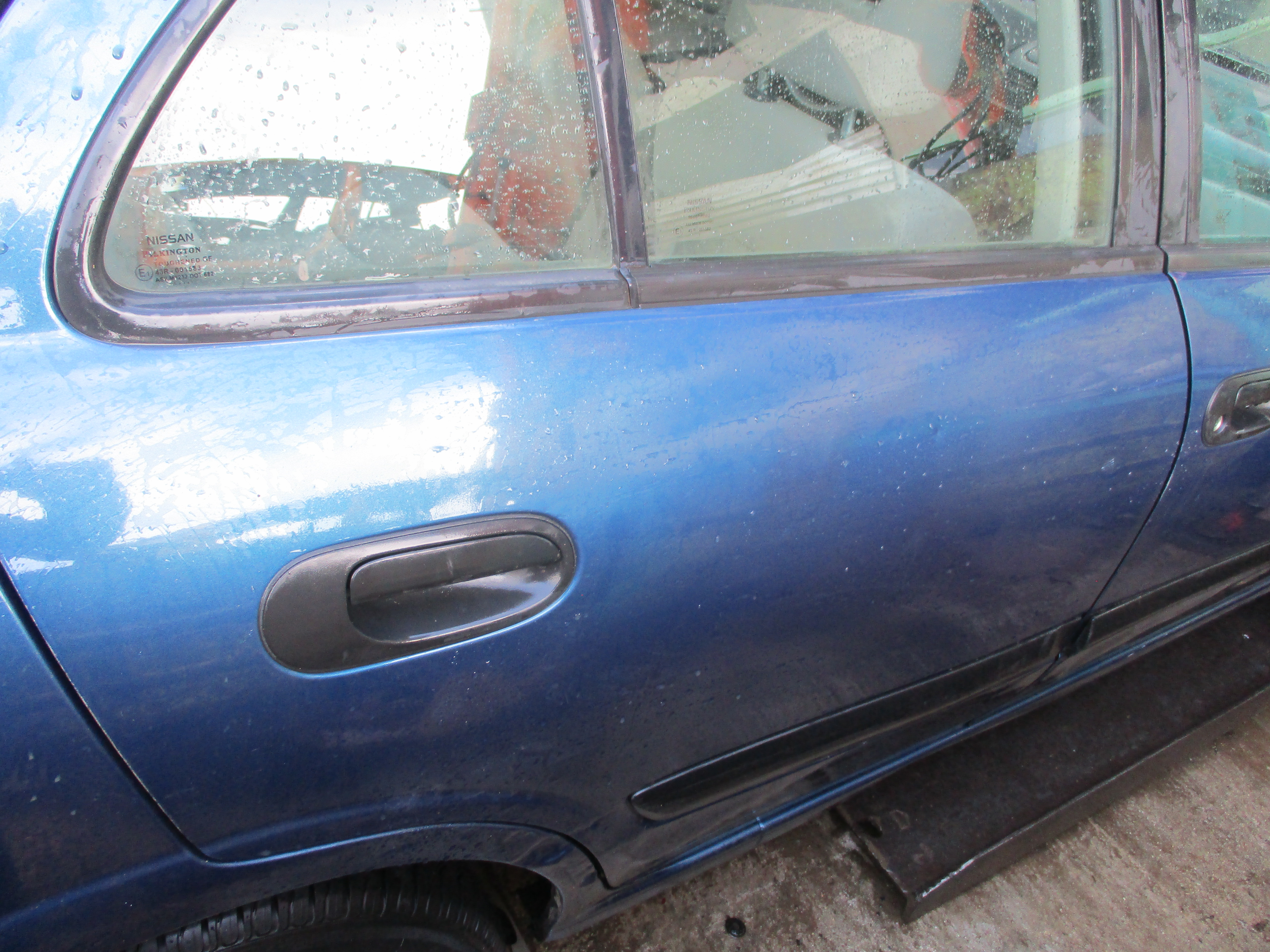 Αφαλοί Πορτών Nissan Almera N16 ’01 Προσφορά!