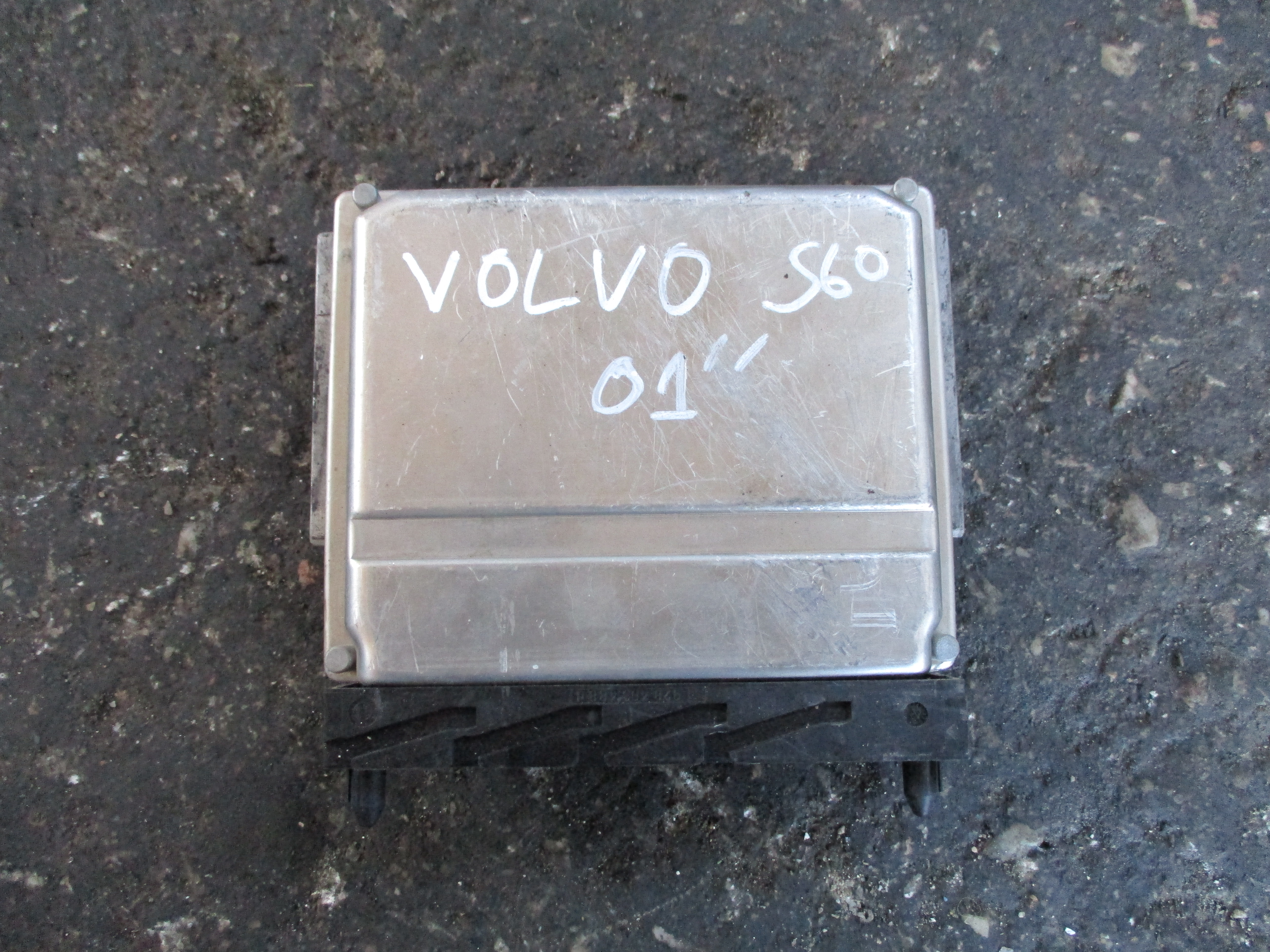 Εγκέφαλος Κινητήρα Σετ ( 0261206828 ) Volvo S60 ’01 Προσφορά.