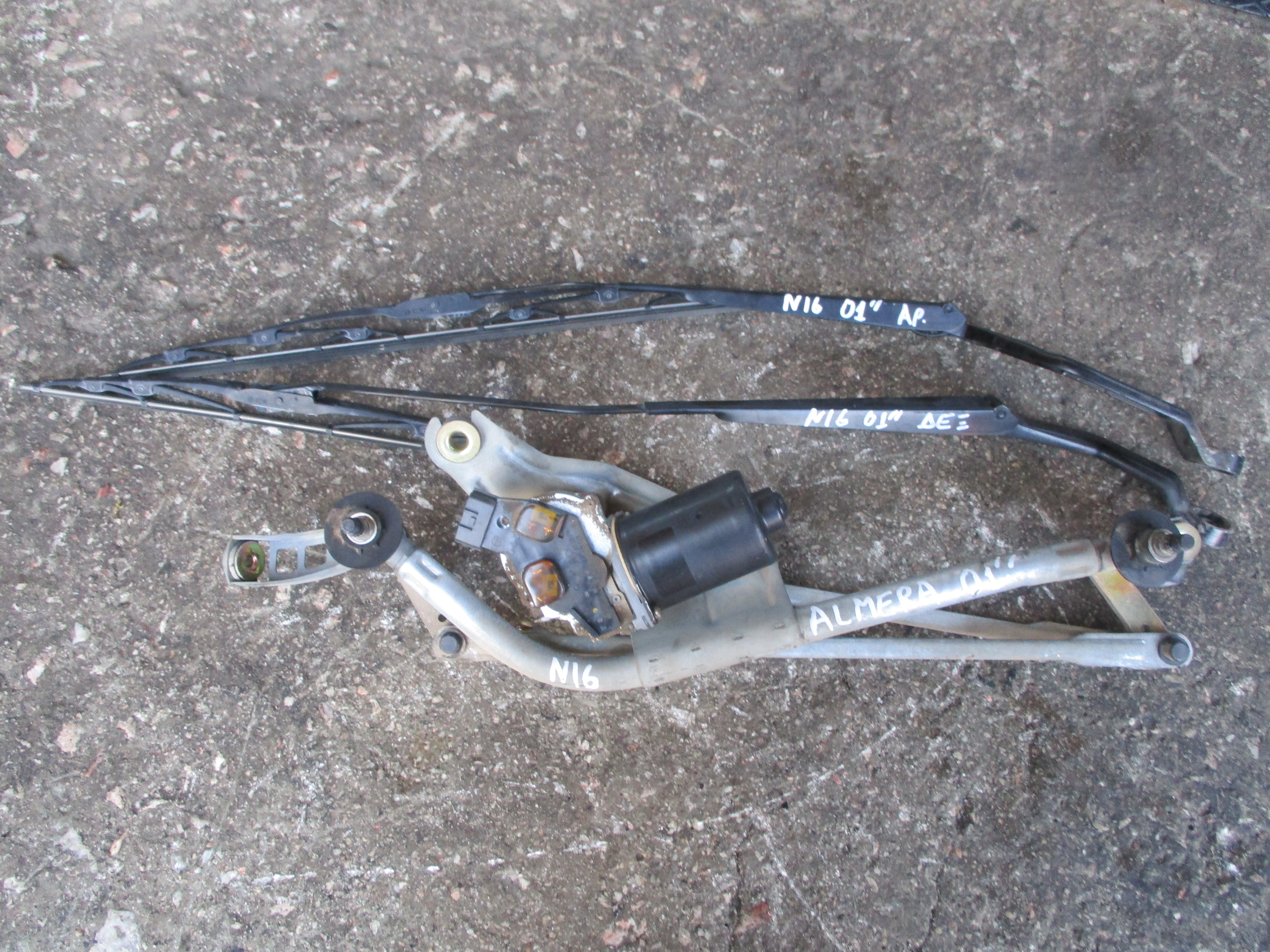 Υαλοκαθαριστήρες Σέτ Nissan Almera N16 ’01 (Προσφορά 60 ευρώ)