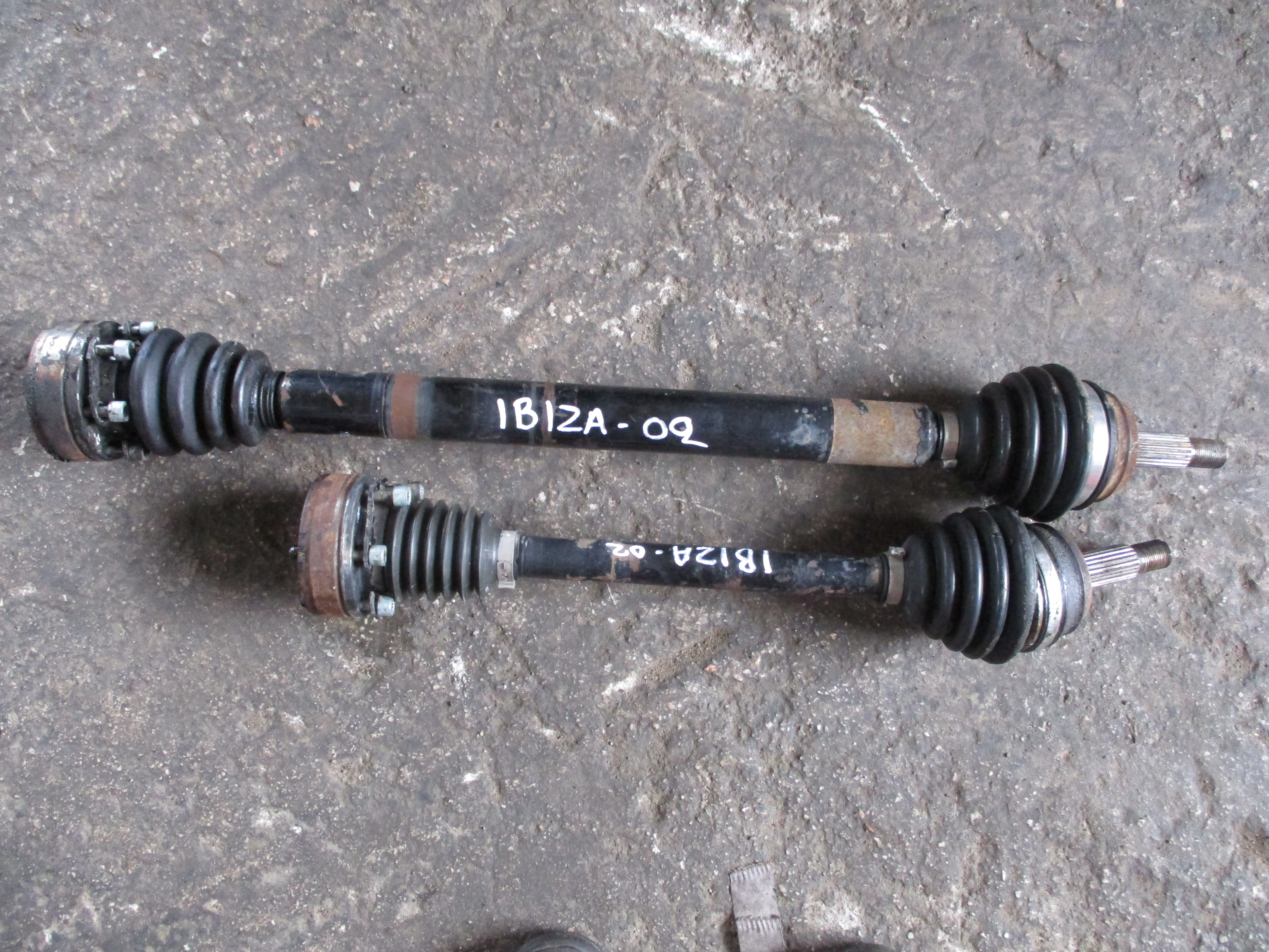 Ημιαξόνιο Αριστερό-Δεξί Seat Ibiza ’02 Προσφορά.